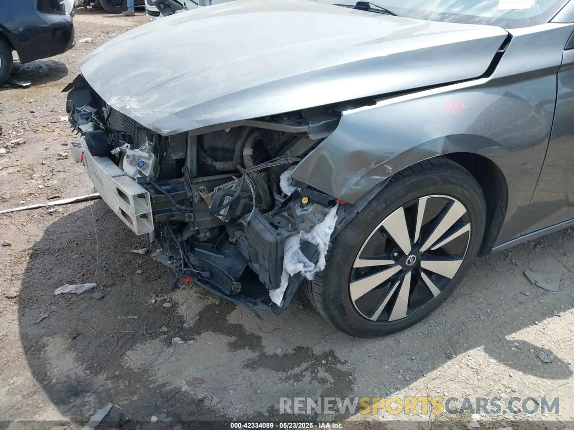 18 Photograph of a damaged car 1N4BL4DV9MN346348 NISSAN ALTIMA 2021