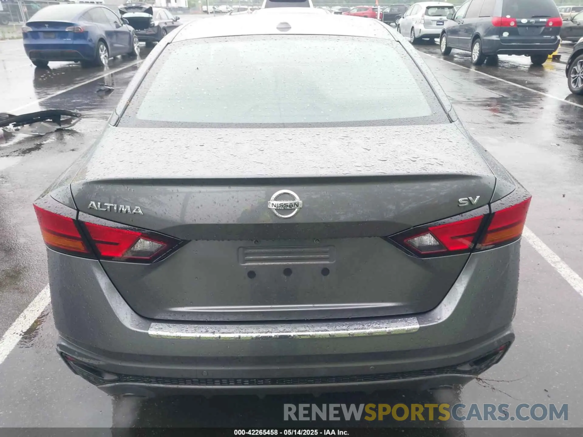16 Photograph of a damaged car 1N4BL4DV9MN348908 NISSAN ALTIMA 2021