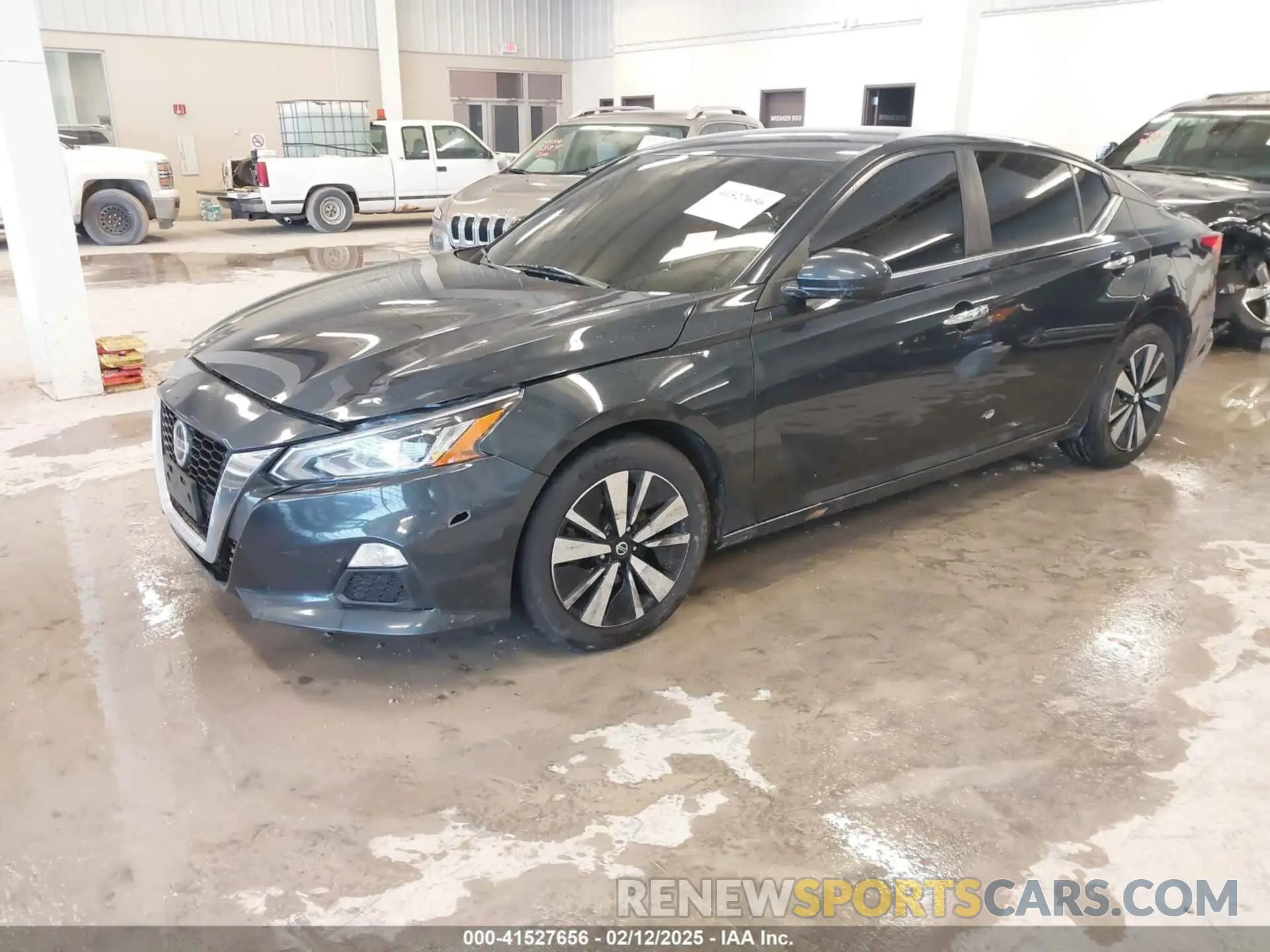 2 Photograph of a damaged car 1N4BL4DV9MN407777 NISSAN ALTIMA 2021