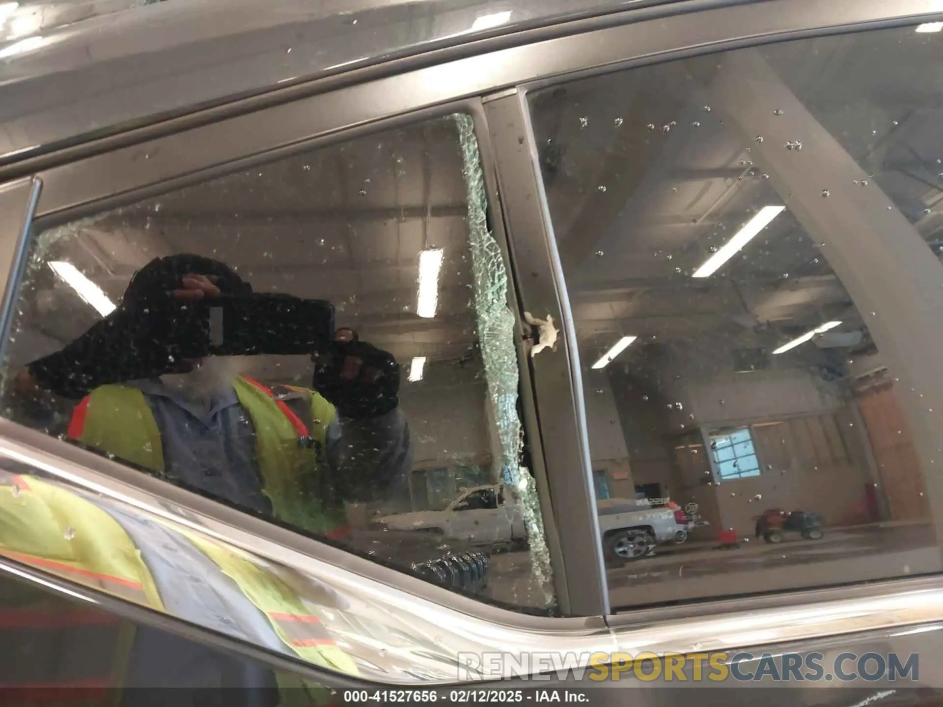 21 Photograph of a damaged car 1N4BL4DV9MN407777 NISSAN ALTIMA 2021