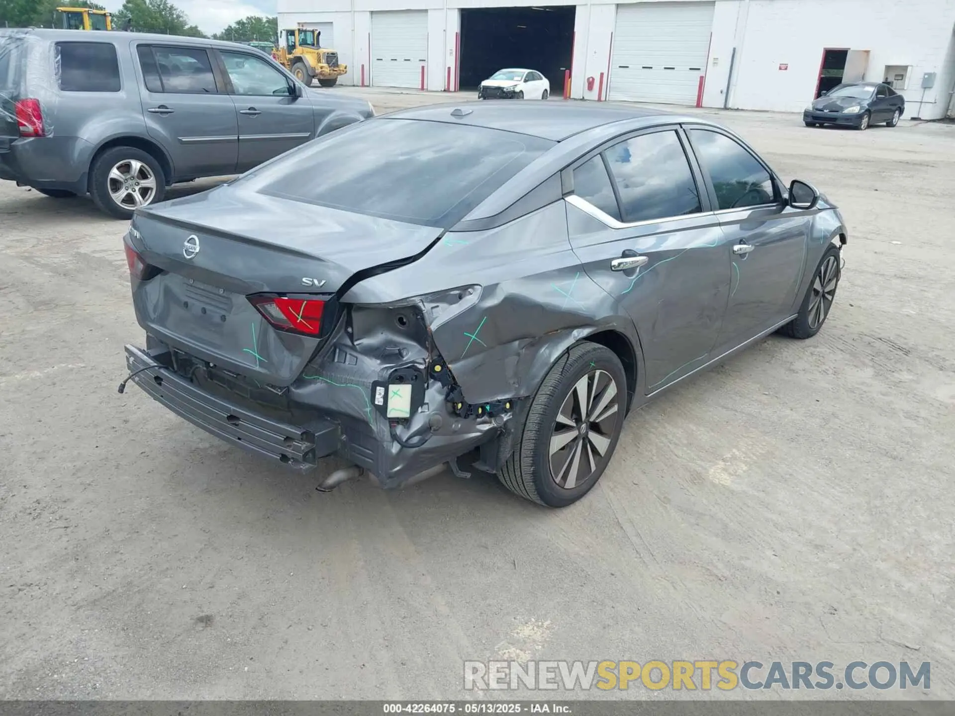 4 Photograph of a damaged car 1N4BL4DVXMN343751 NISSAN ALTIMA 2021
