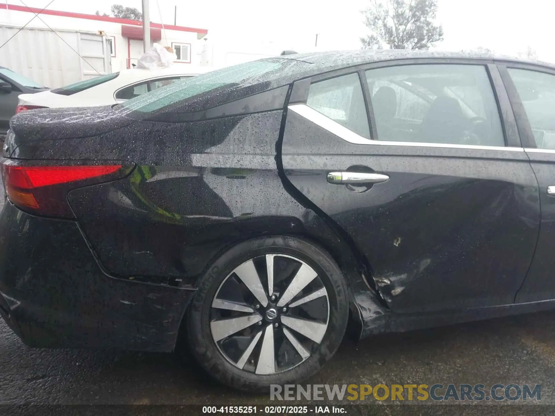 6 Photograph of a damaged car 1N4BL4DVXMN365572 NISSAN ALTIMA 2021