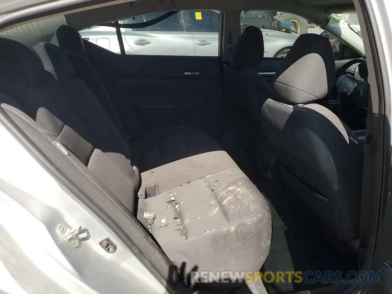10 Photograph of a damaged car 1N4BL4DVXMN374921 NISSAN ALTIMA 2021