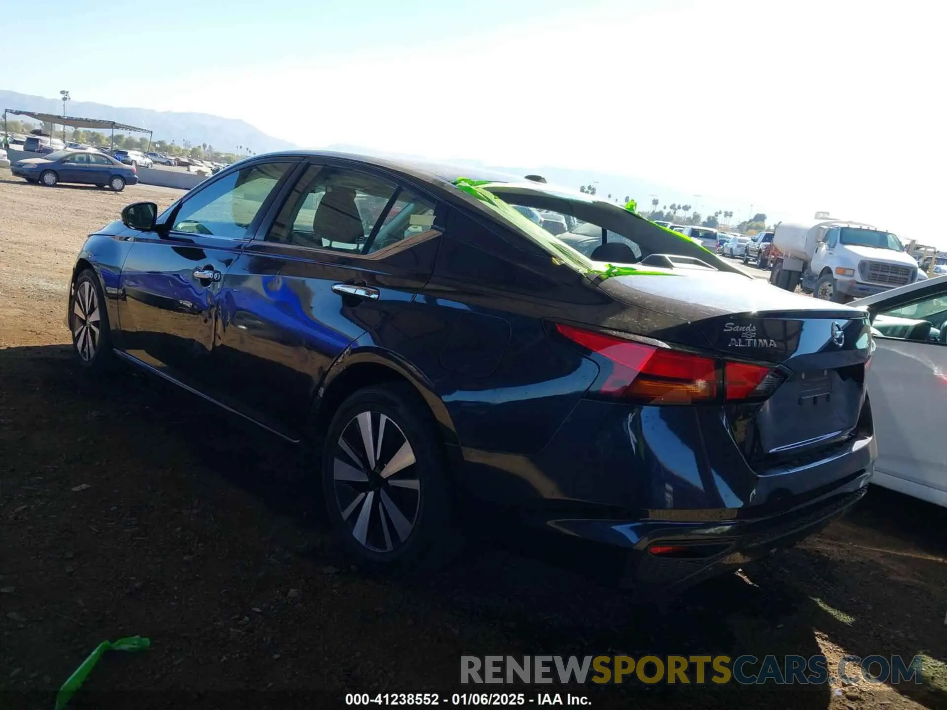 3 Photograph of a damaged car 1N4BL4DVXMN390570 NISSAN ALTIMA 2021