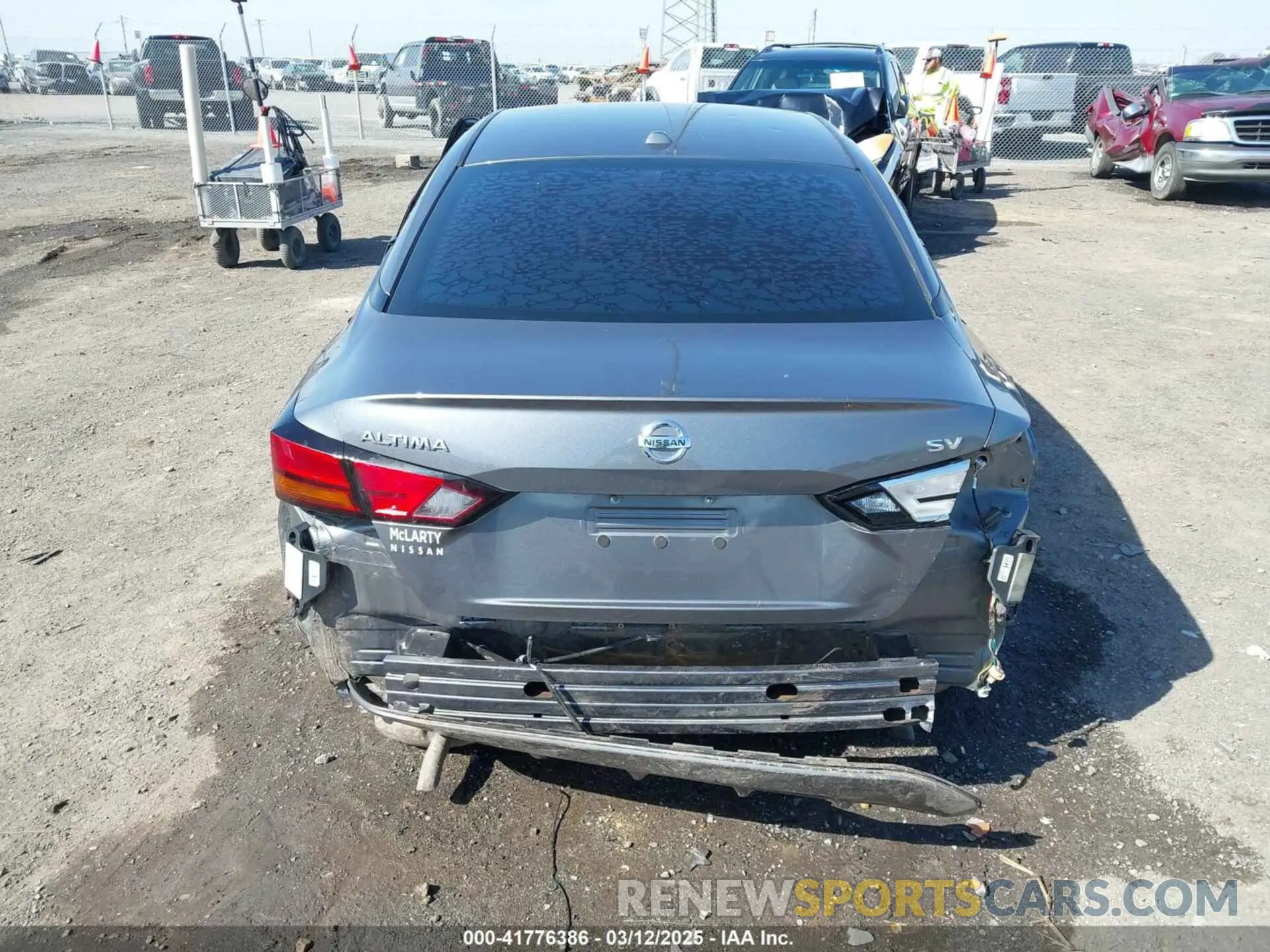 18 Photograph of a damaged car 1N4BL4DVXMN392836 NISSAN ALTIMA 2021