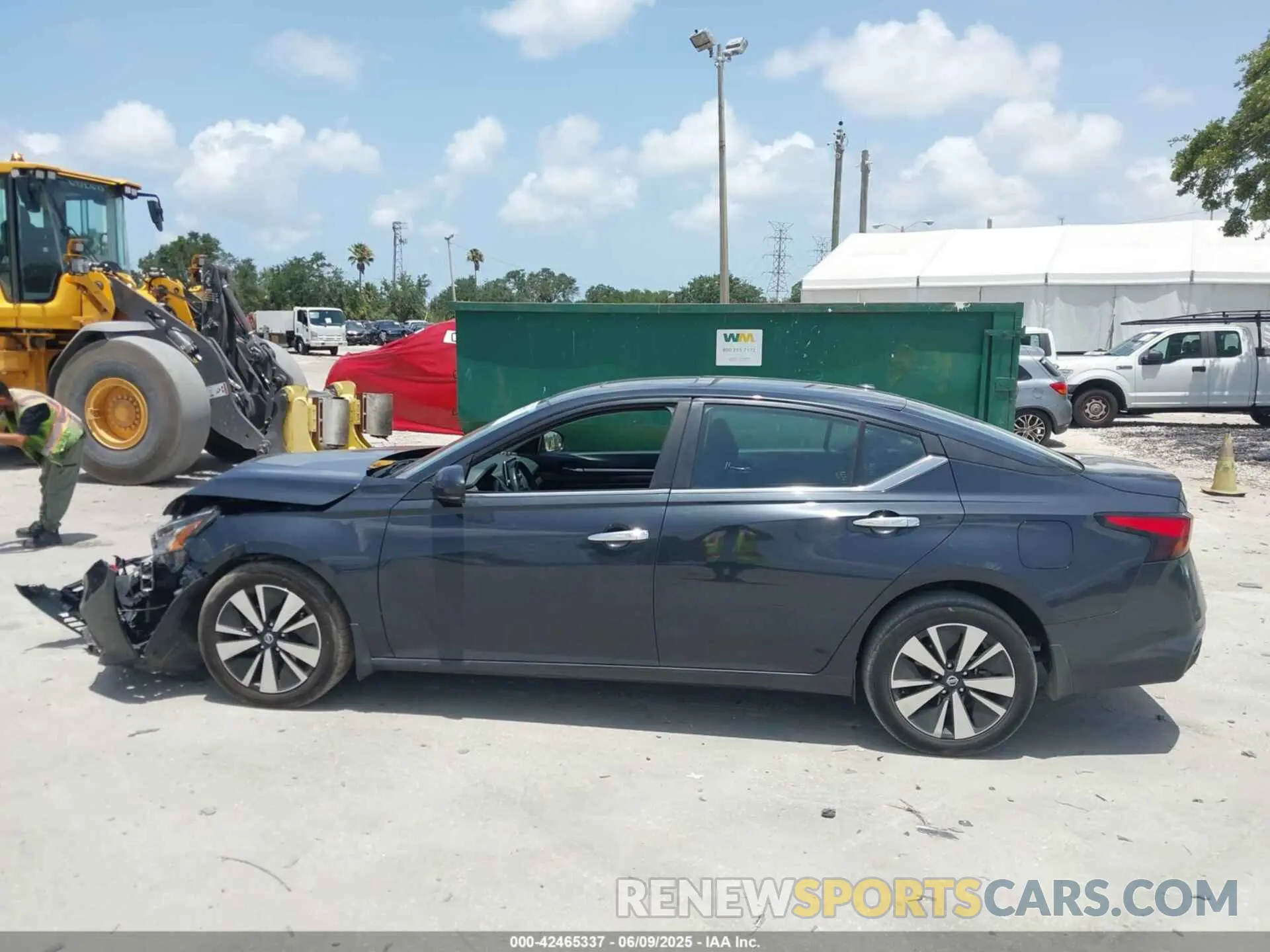 14 Photograph of a damaged car 1N4BL4DVXMN408436 NISSAN ALTIMA 2021