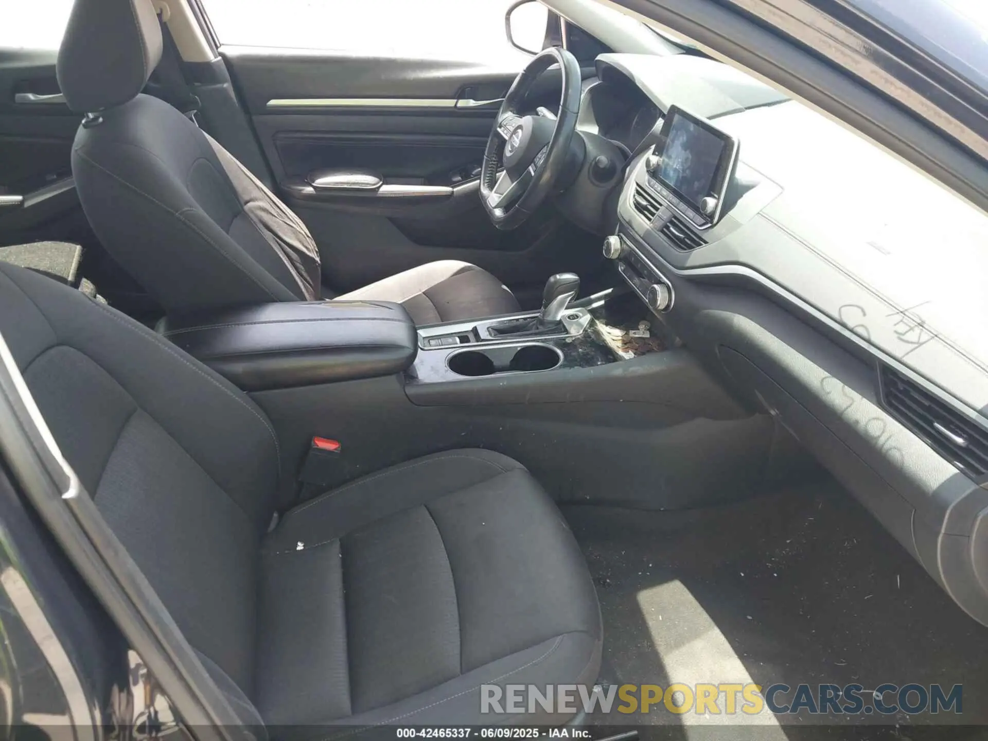 5 Photograph of a damaged car 1N4BL4DVXMN408436 NISSAN ALTIMA 2021