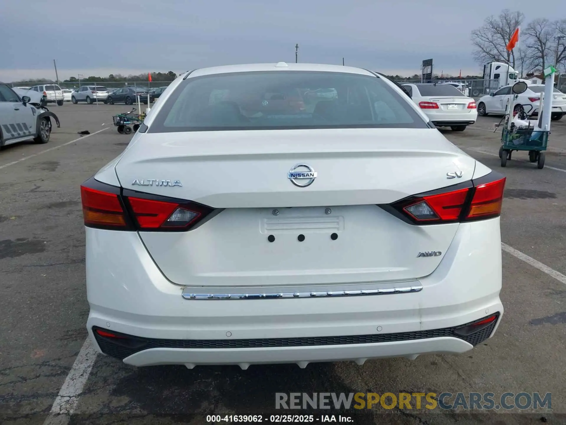 16 Photograph of a damaged car 1N4BL4DW1MN362374 NISSAN ALTIMA 2021