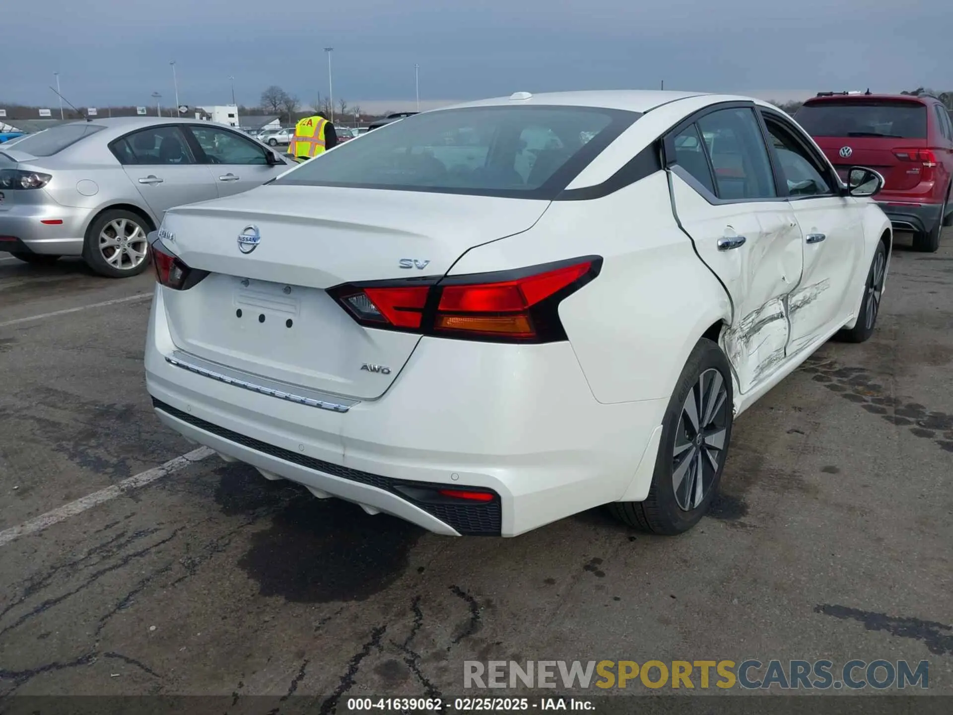 4 Photograph of a damaged car 1N4BL4DW1MN362374 NISSAN ALTIMA 2021