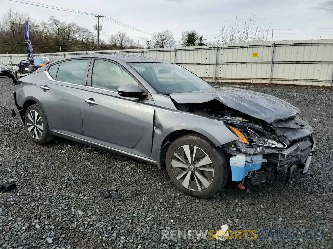 4 Photograph of a damaged car 1N4BL4DW5MN312108 NISSAN ALTIMA 2021