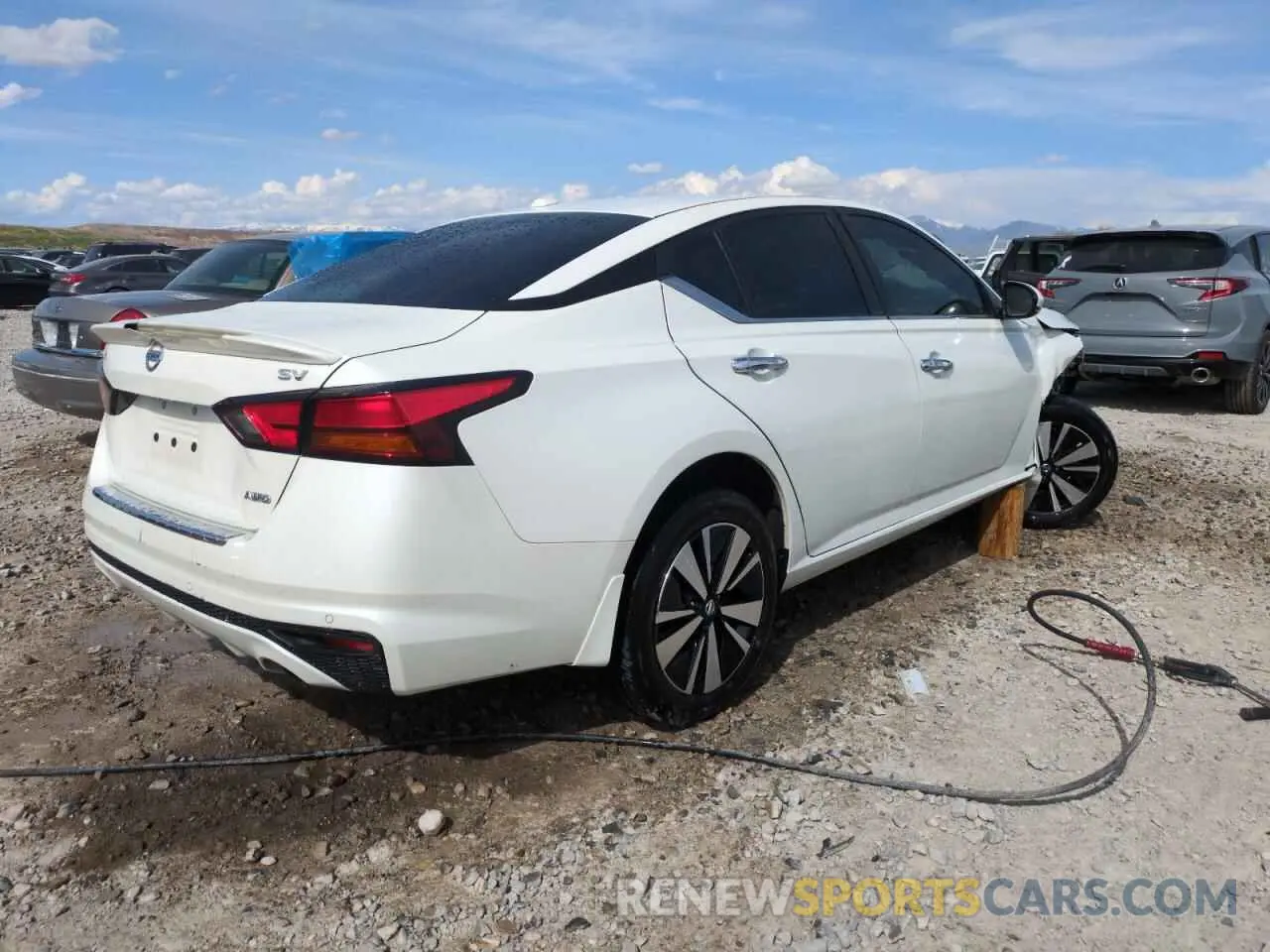 3 Photograph of a damaged car 1N4BL4DW5MN312237 NISSAN ALTIMA 2021