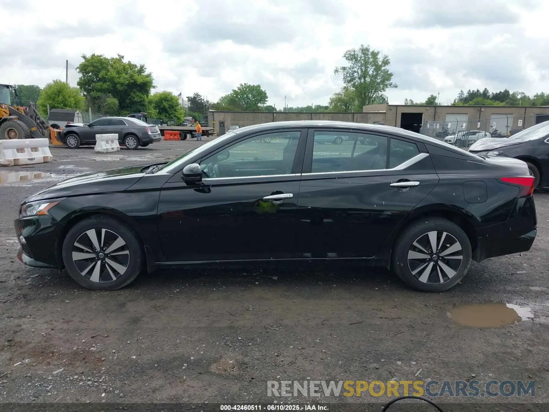 15 Photograph of a damaged car 1N4BL4DW7MN357499 NISSAN ALTIMA 2021