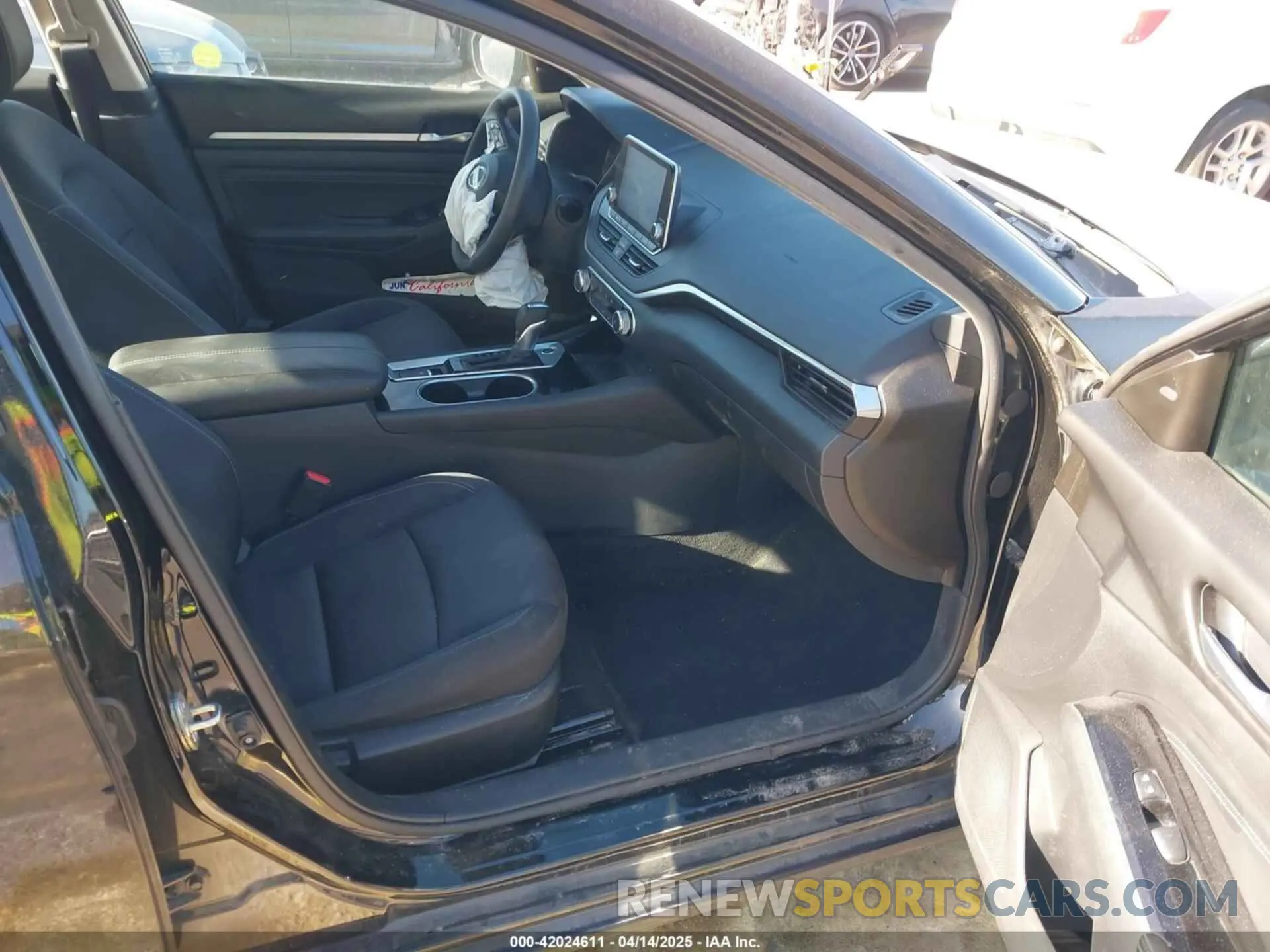 5 Photograph of a damaged car 1N4BL4DW8MN364302 NISSAN ALTIMA 2021