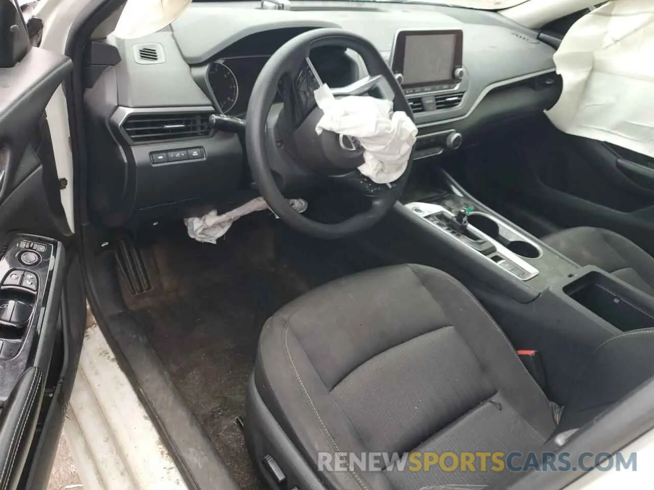 8 Photograph of a damaged car 1N4BL4DW9MN301645 NISSAN ALTIMA 2021