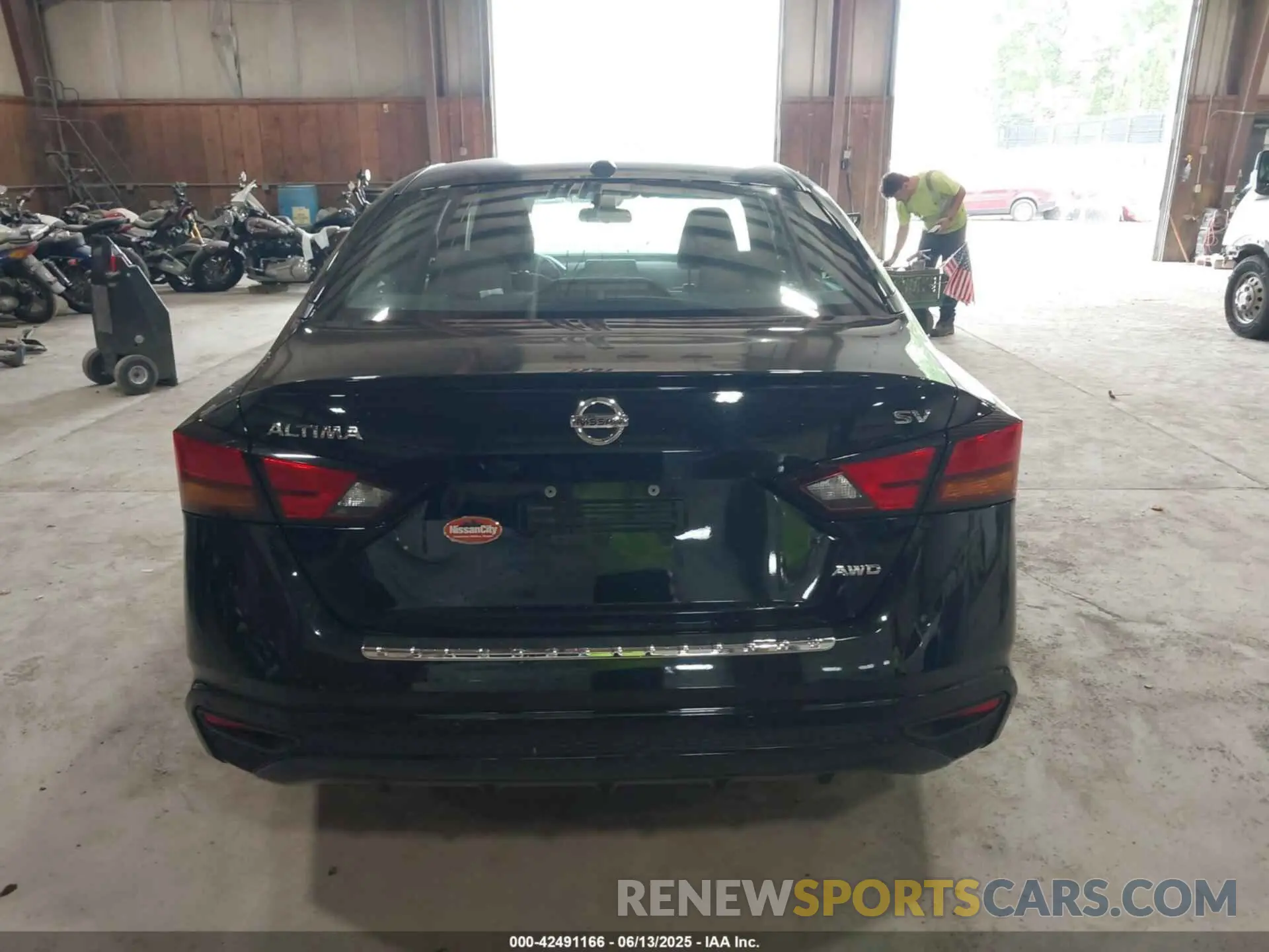 16 Photograph of a damaged car 1N4BL4DW9MN315433 NISSAN ALTIMA 2021