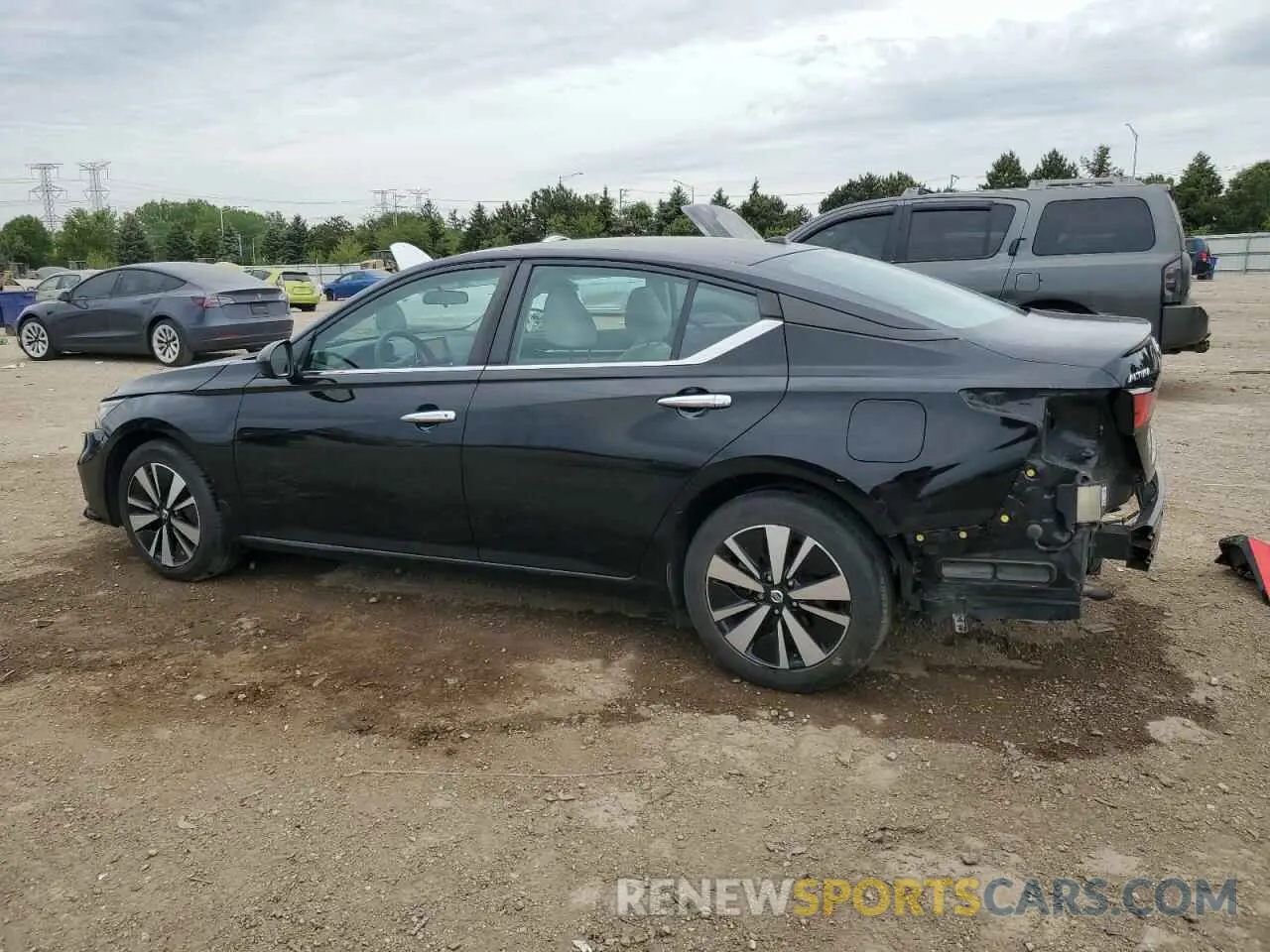 2 Photograph of a damaged car 1N4BL4DW9MN317568 NISSAN ALTIMA 2021