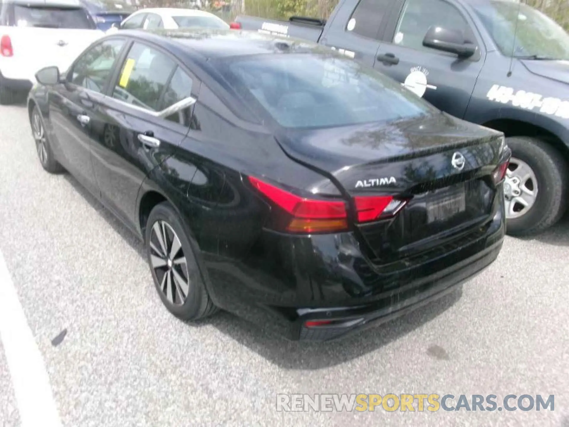 15 Photograph of a damaged car 1N4BL4DW9MN318168 NISSAN ALTIMA 2021