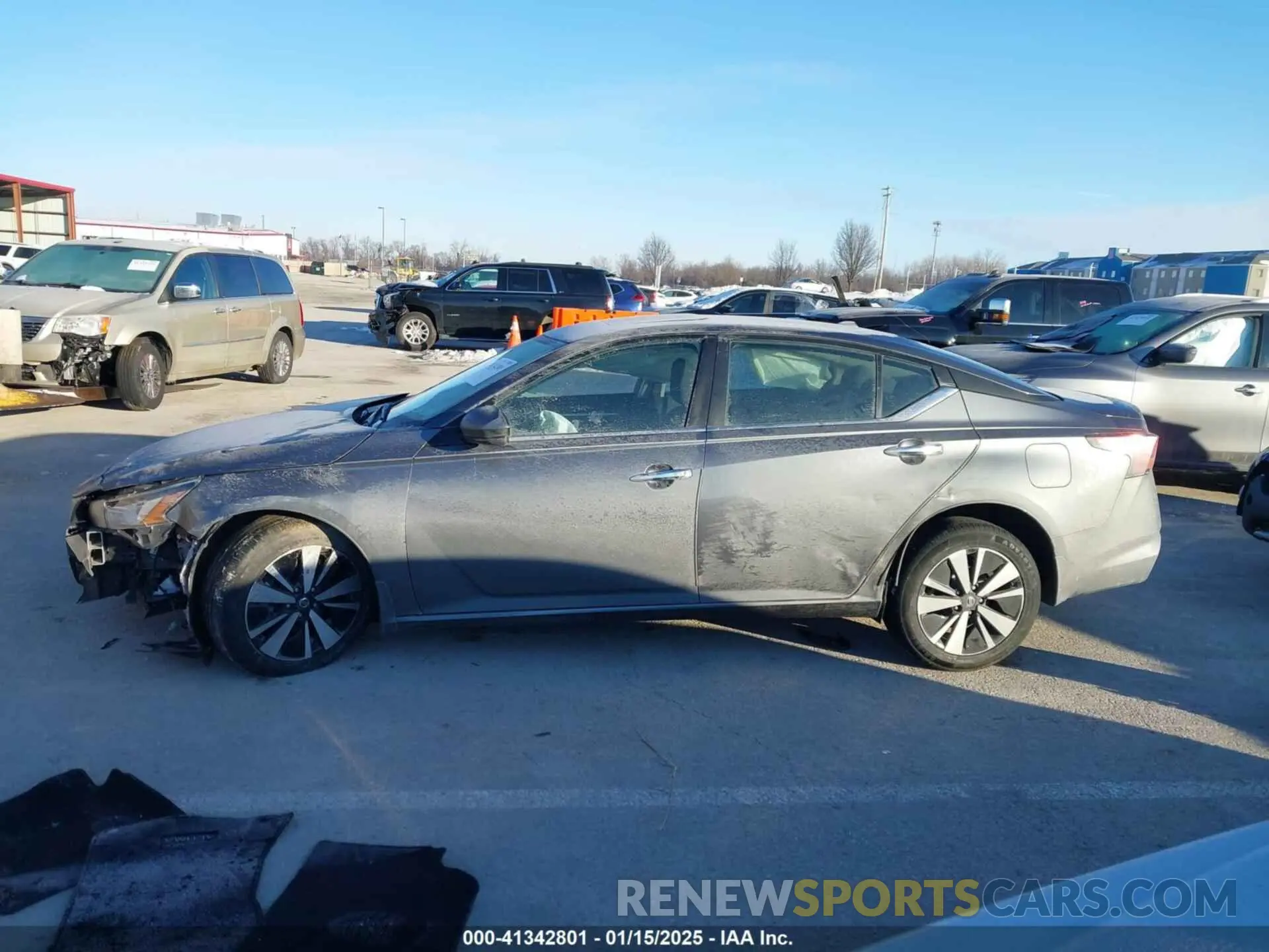 14 Photograph of a damaged car 1N4BL4DW9MN355415 NISSAN ALTIMA 2021