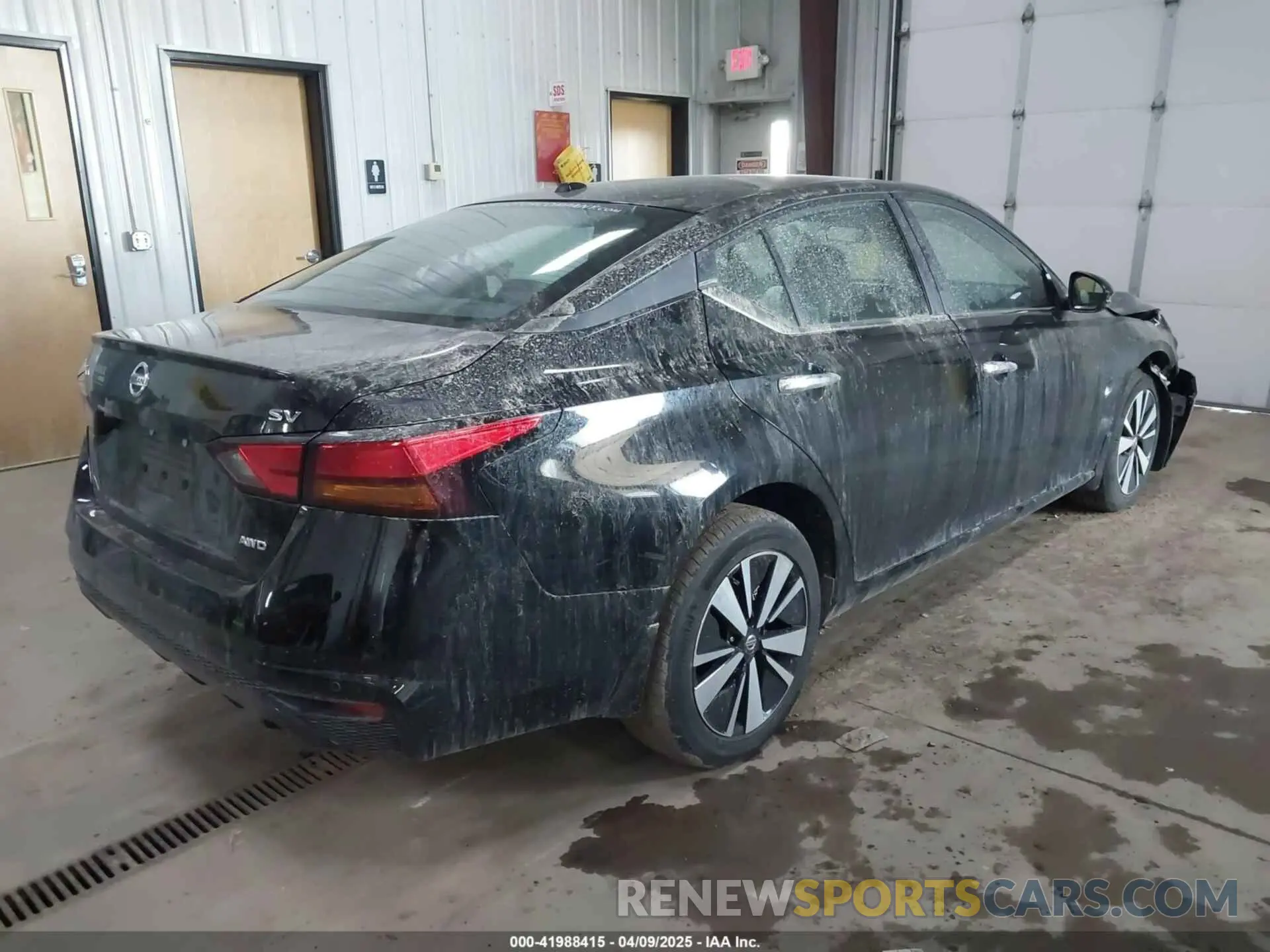 4 Photograph of a damaged car 1N4BL4DWXMN383871 NISSAN ALTIMA 2021