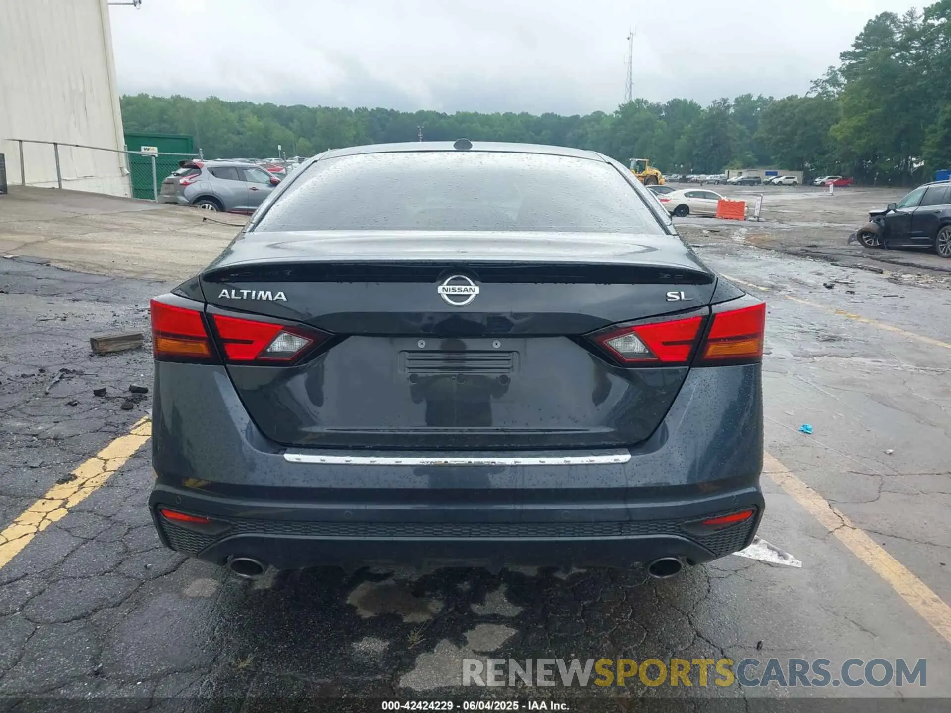 15 Photograph of a damaged car 1N4BL4EV3MN372698 NISSAN ALTIMA 2021