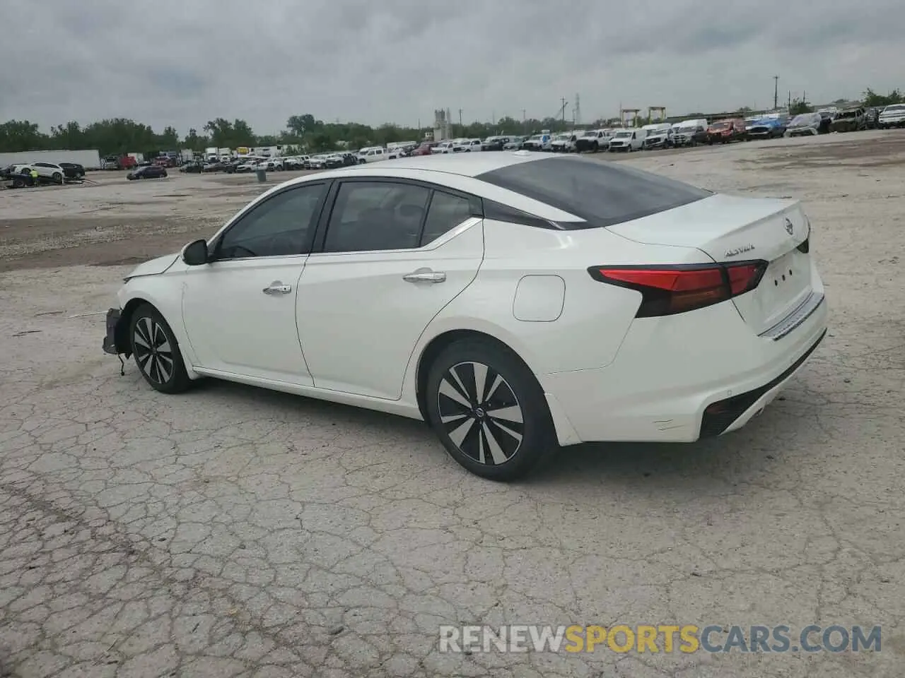 2 Photograph of a damaged car 1N4BL4EV6MN378141 NISSAN ALTIMA 2021