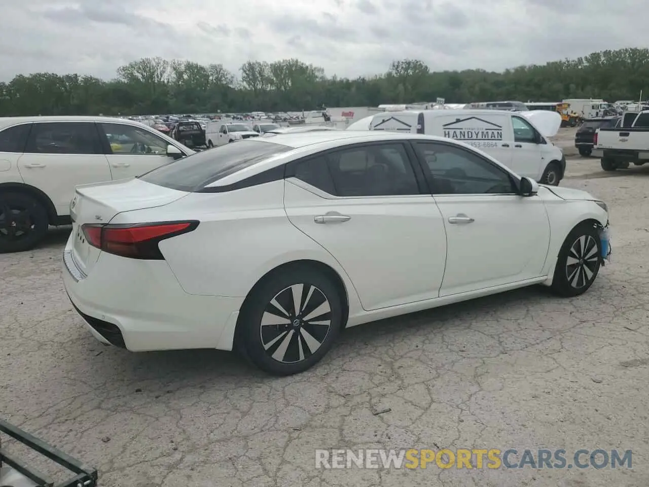 3 Photograph of a damaged car 1N4BL4EV6MN378141 NISSAN ALTIMA 2021