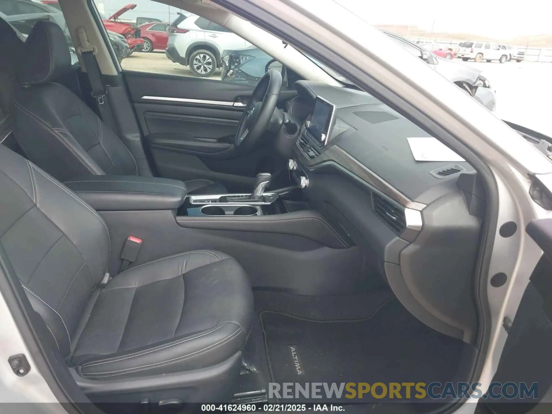 5 Photograph of a damaged car 1N4BL4EV7MN333550 NISSAN ALTIMA 2021