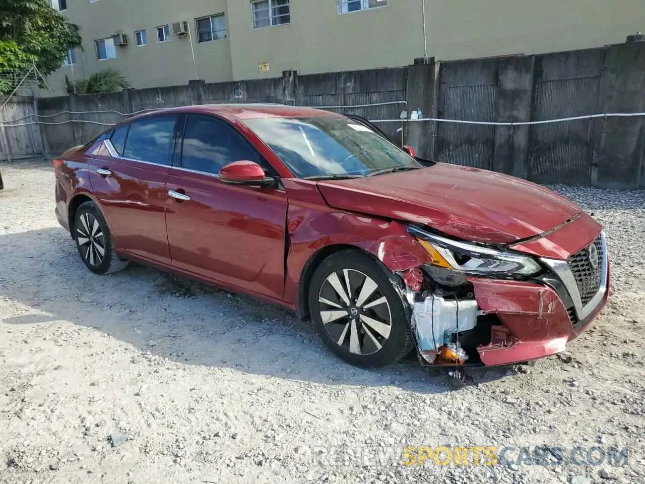 4 Photograph of a damaged car 1N4BL4EV9MN355596 NISSAN ALTIMA 2021