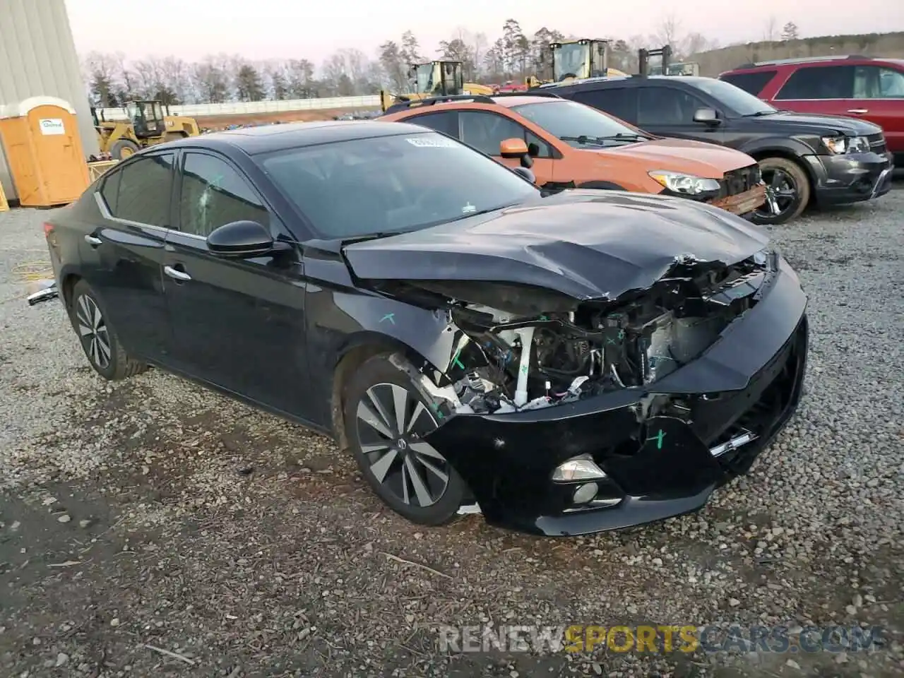 4 Photograph of a damaged car 1N4BL4EV9MN385004 NISSAN ALTIMA 2021