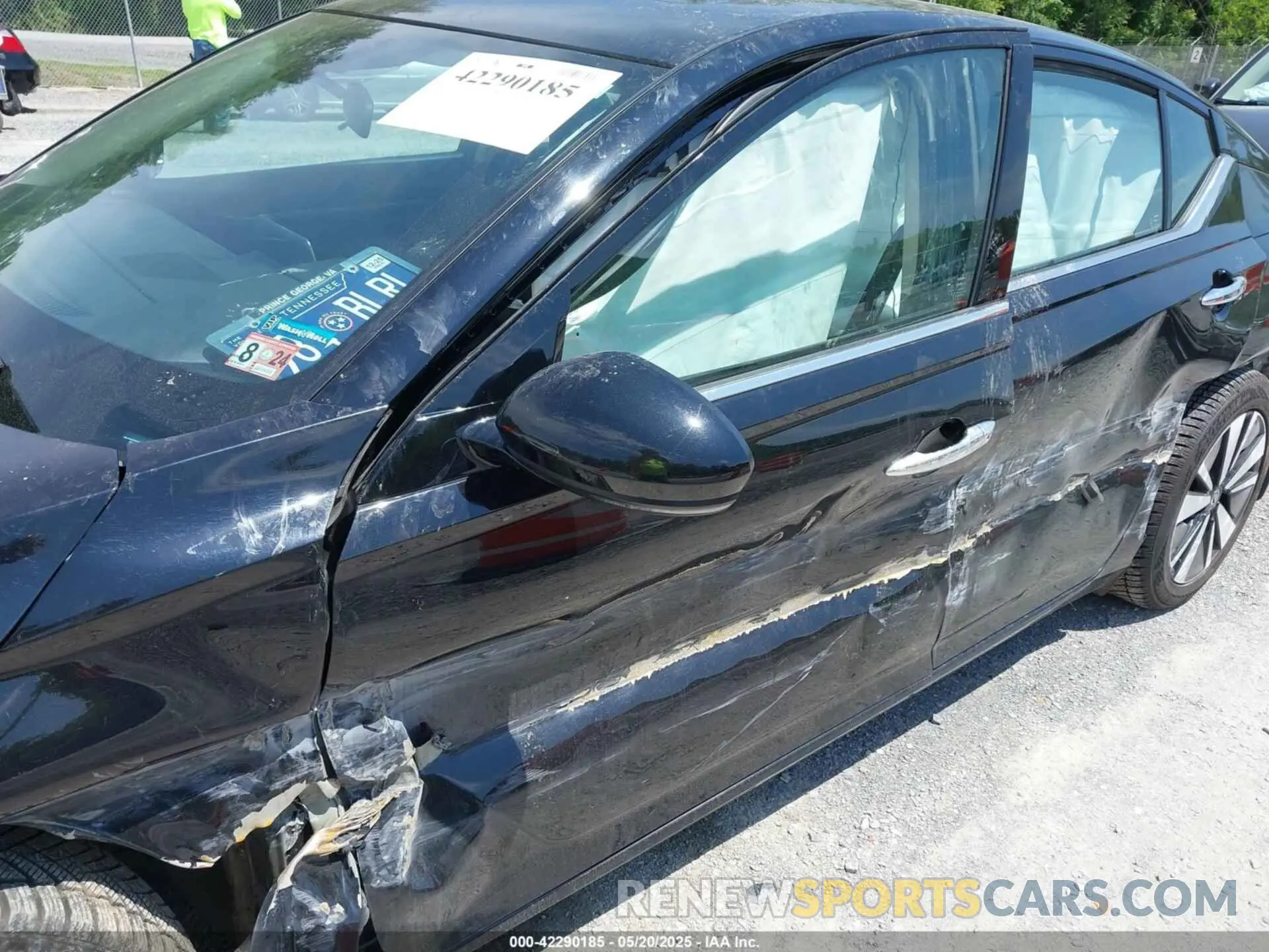 18 Photograph of a damaged car 1N4BL4EV9MN410239 NISSAN ALTIMA 2021