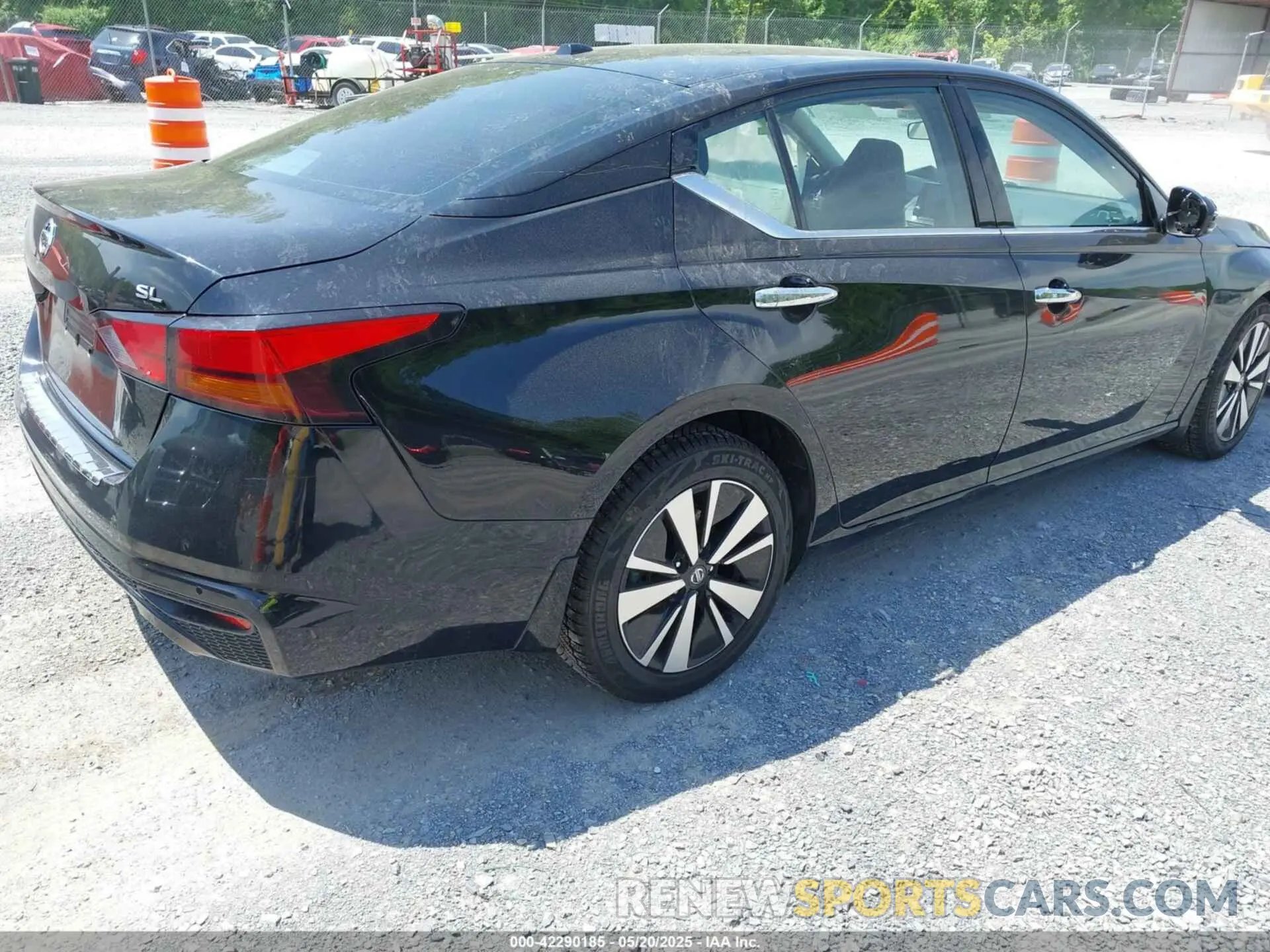 4 Photograph of a damaged car 1N4BL4EV9MN410239 NISSAN ALTIMA 2021