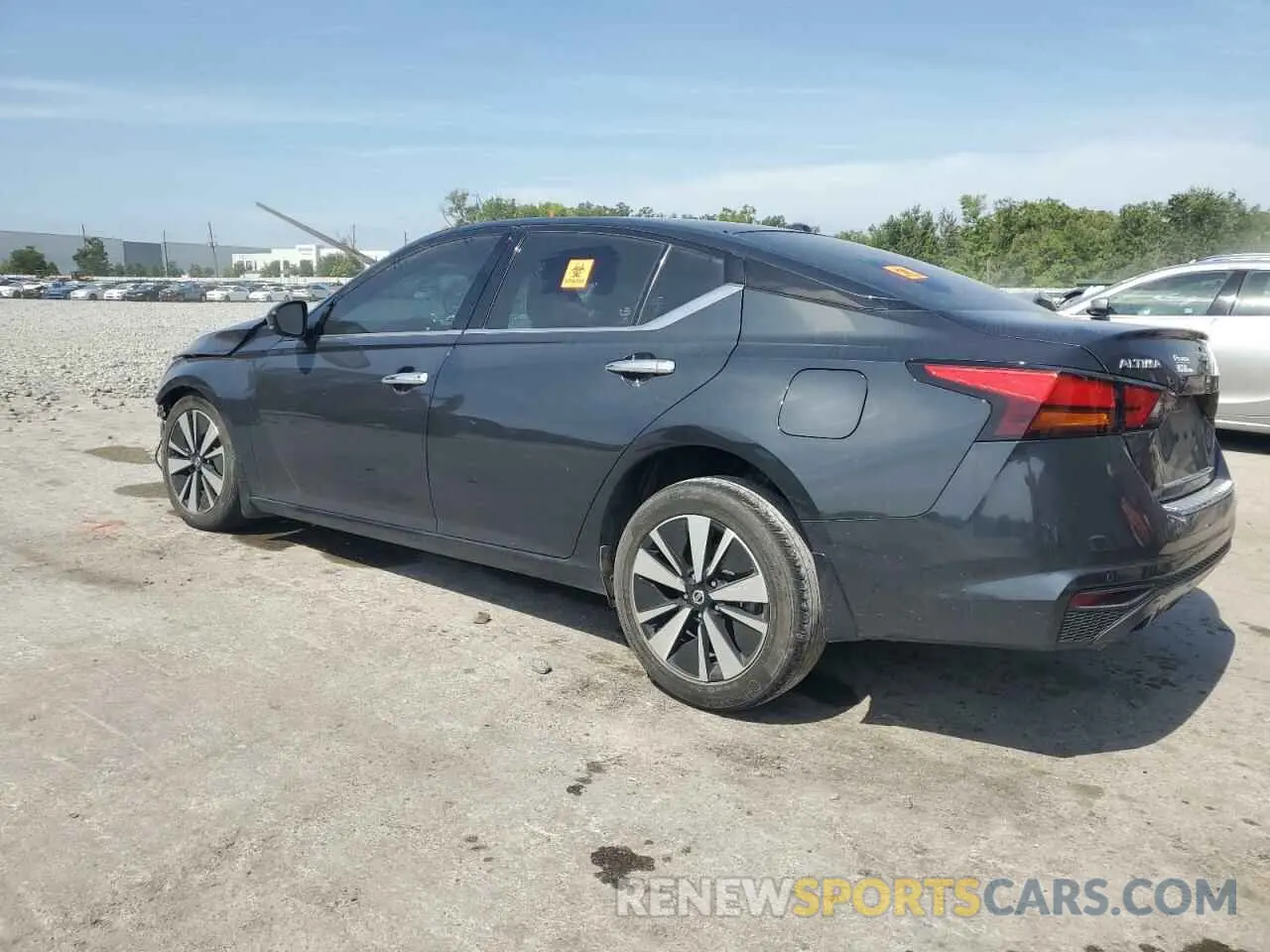 2 Photograph of a damaged car 1N4BL4EV9MN422570 NISSAN ALTIMA 2021