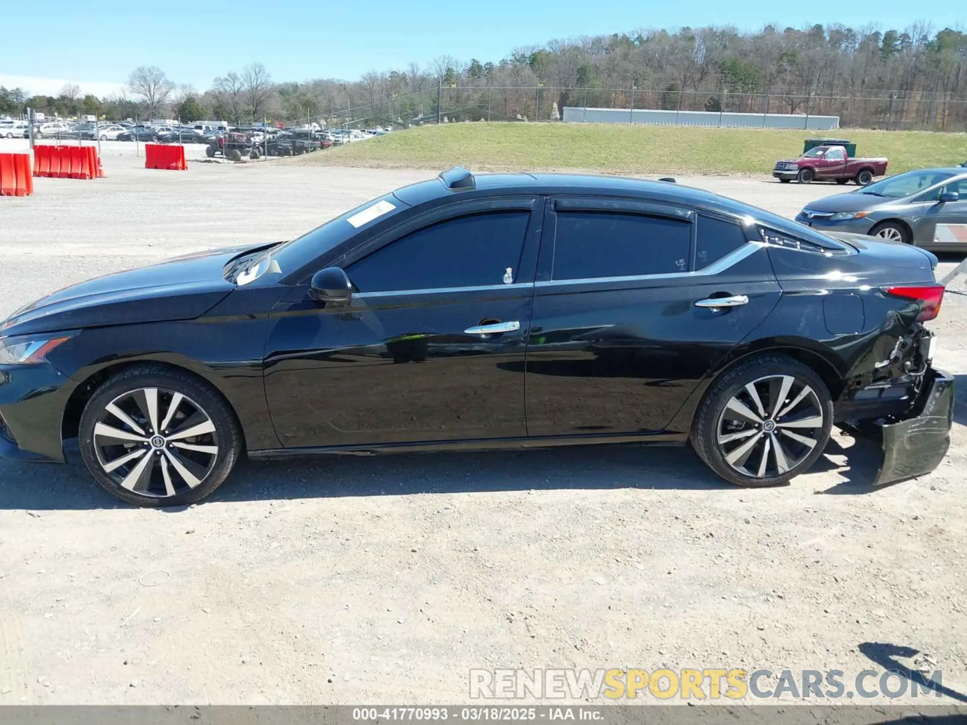 14 Photograph of a damaged car 1N4BL4FW6MN356485 NISSAN ALTIMA 2021