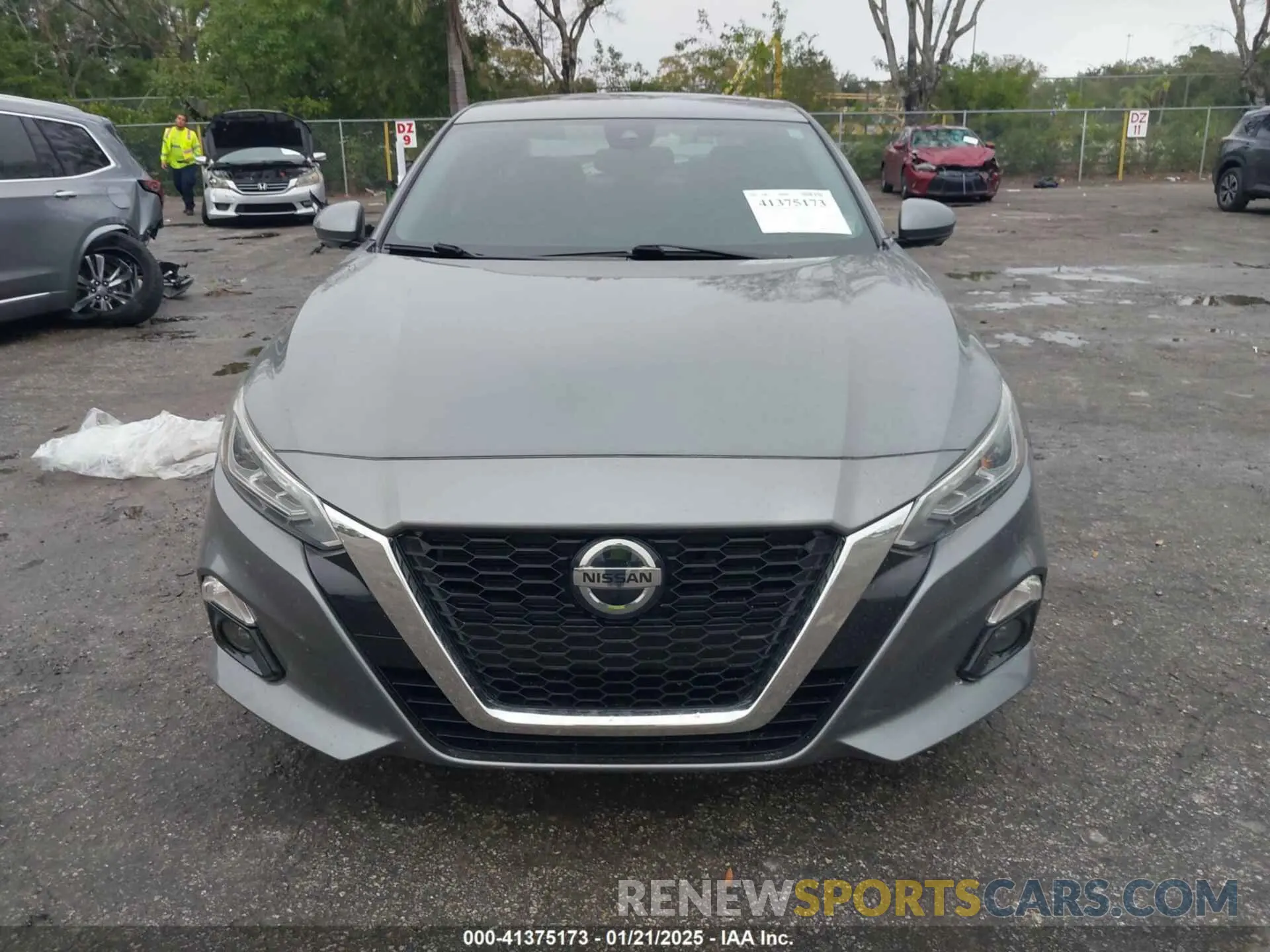 12 Photograph of a damaged car 1N4BL4FW8MN325531 NISSAN ALTIMA 2021