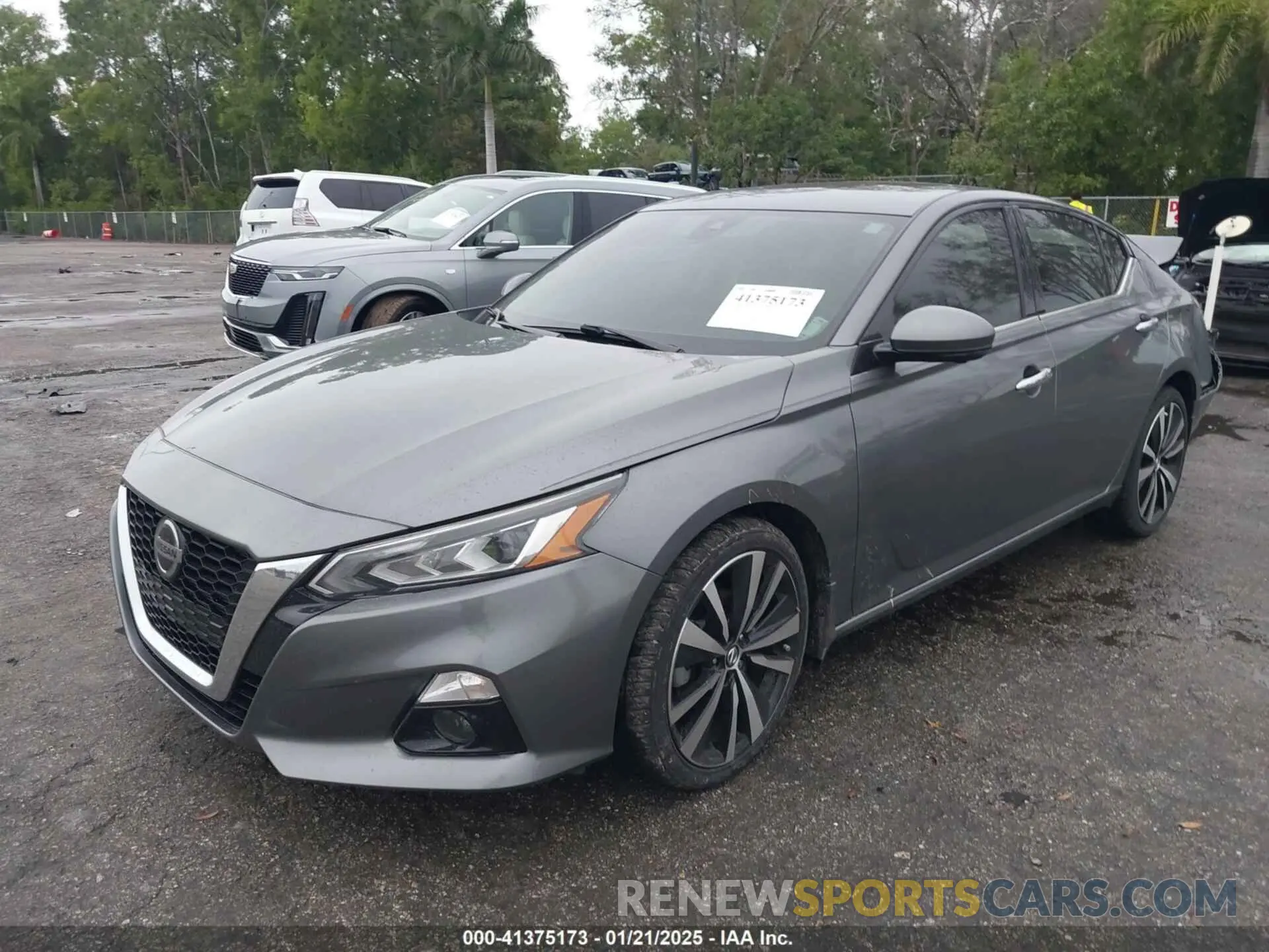 2 Photograph of a damaged car 1N4BL4FW8MN325531 NISSAN ALTIMA 2021