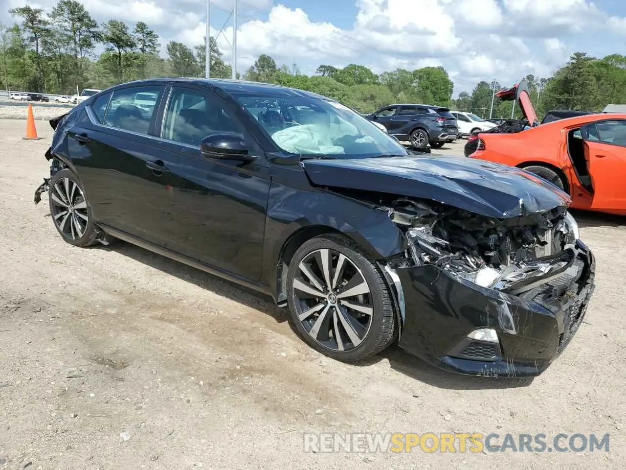 4 Photograph of a damaged car 1N4AL4CV1NN341143 NISSAN ALTIMA 2022
