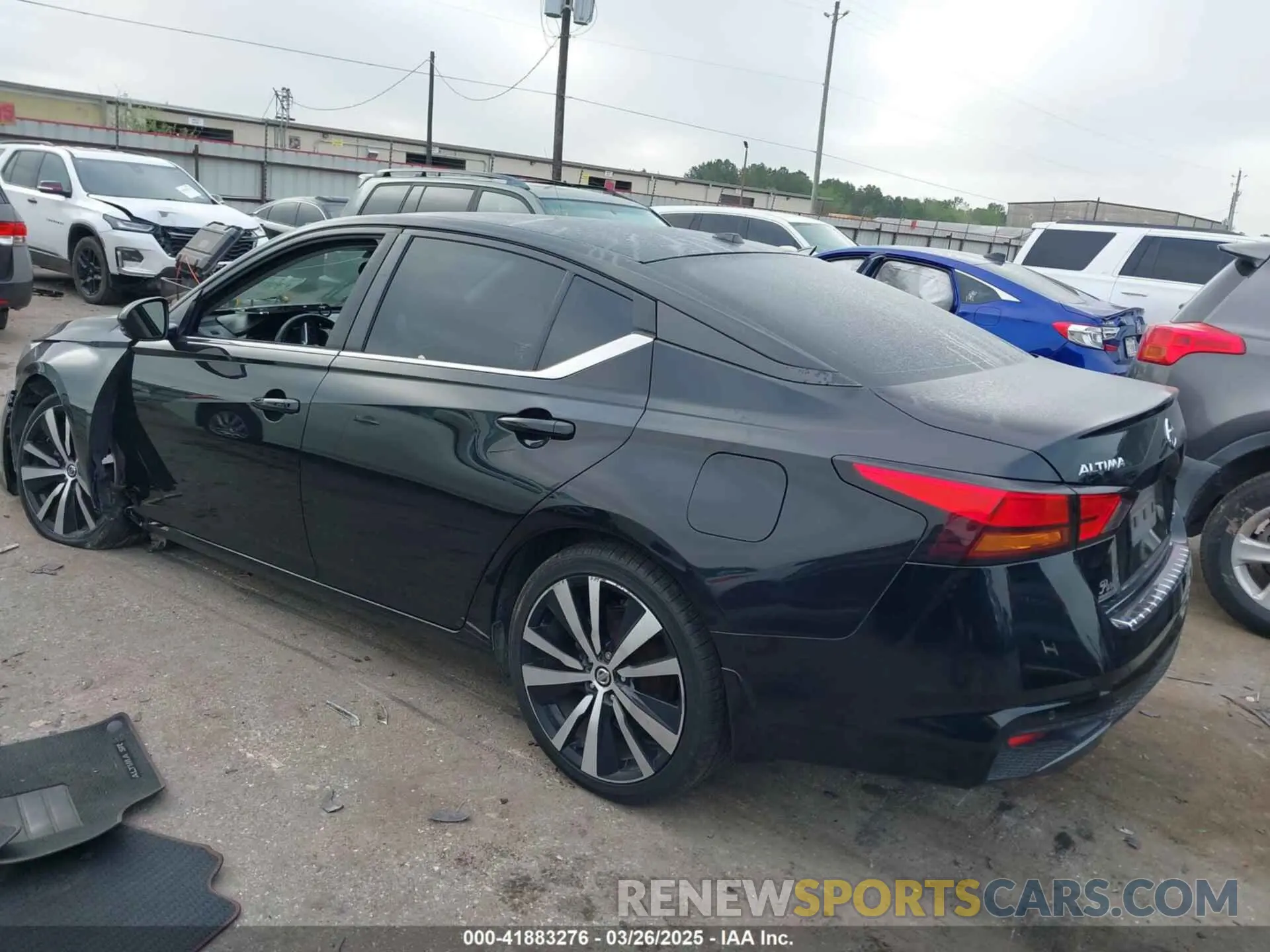 3 Photograph of a damaged car 1N4AL4CV1NN372098 NISSAN ALTIMA 2022