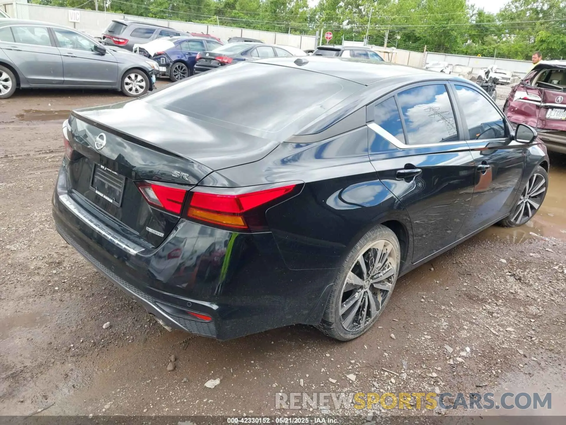 4 Photograph of a damaged car 1N4AL4CV4NN323607 NISSAN ALTIMA 2022