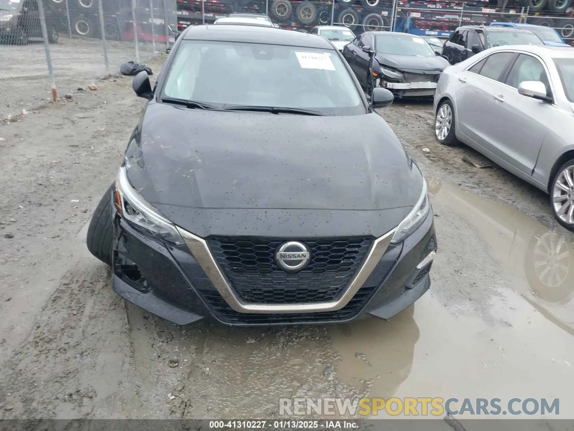 11 Photograph of a damaged car 1N4AL4CV4NN330346 NISSAN ALTIMA 2022