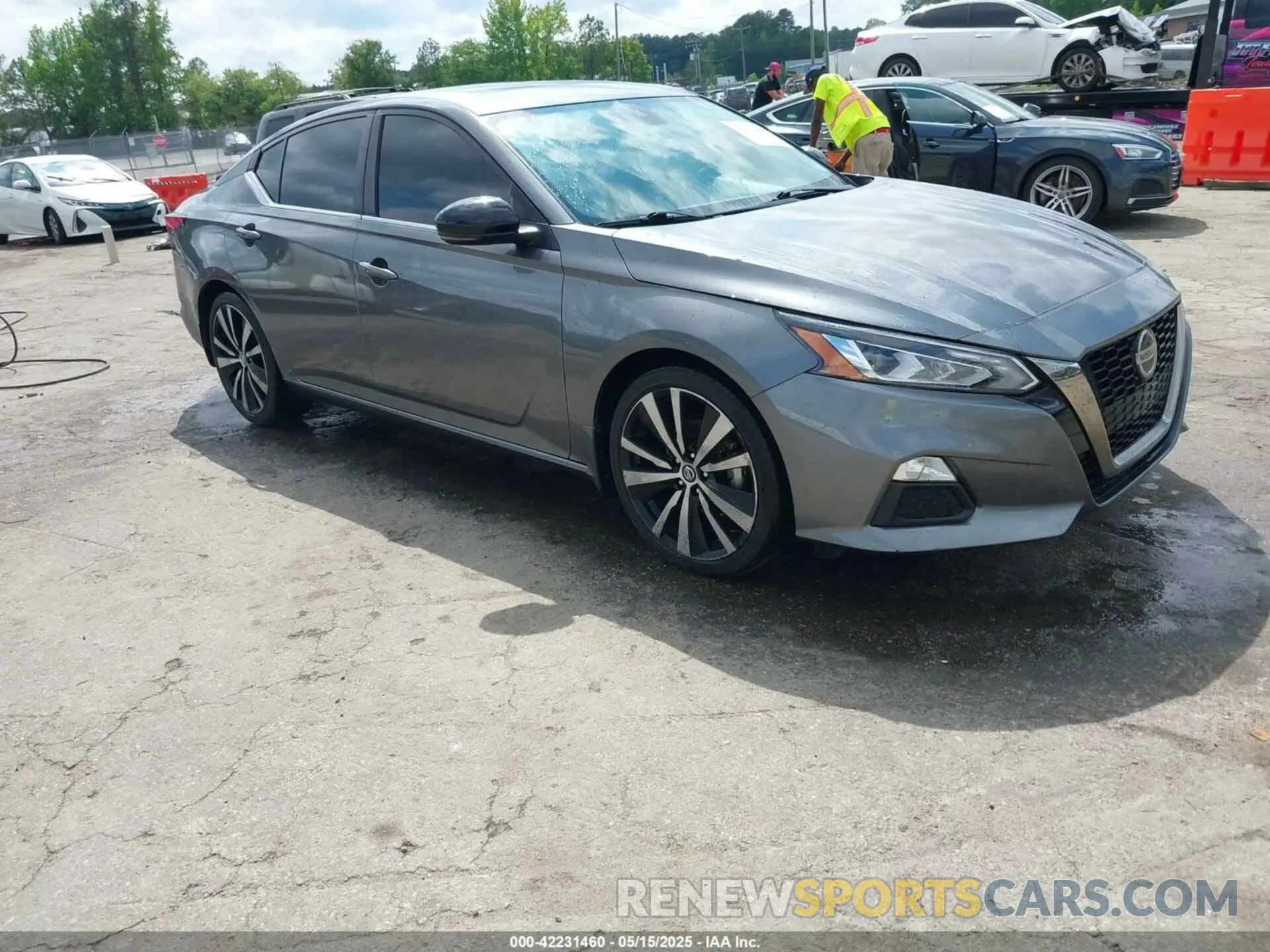 1 Photograph of a damaged car 1N4AL4CV9NN317382 NISSAN ALTIMA 2022