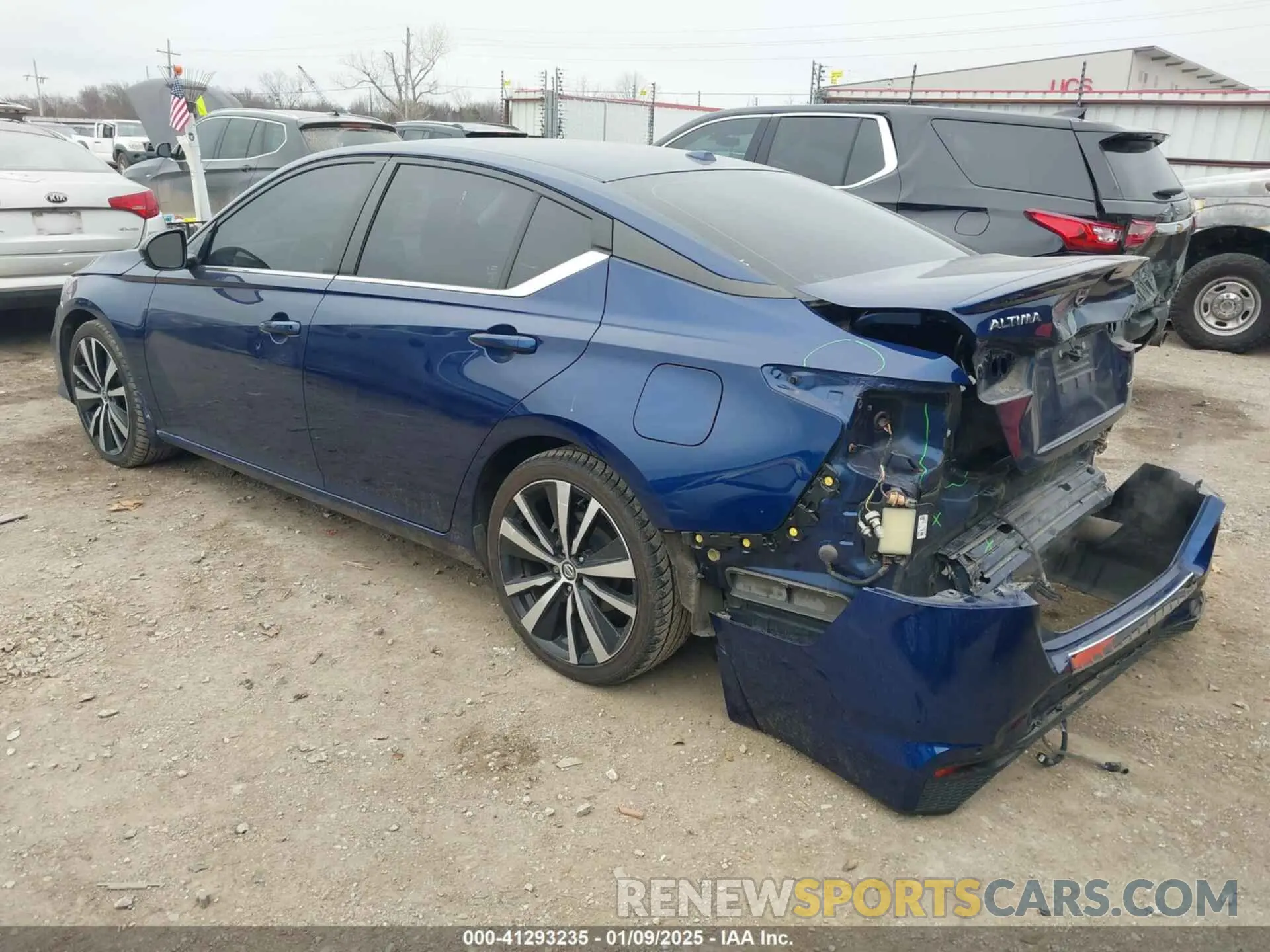 3 Photograph of a damaged car 1N4AL4CVXNN342372 NISSAN ALTIMA 2022