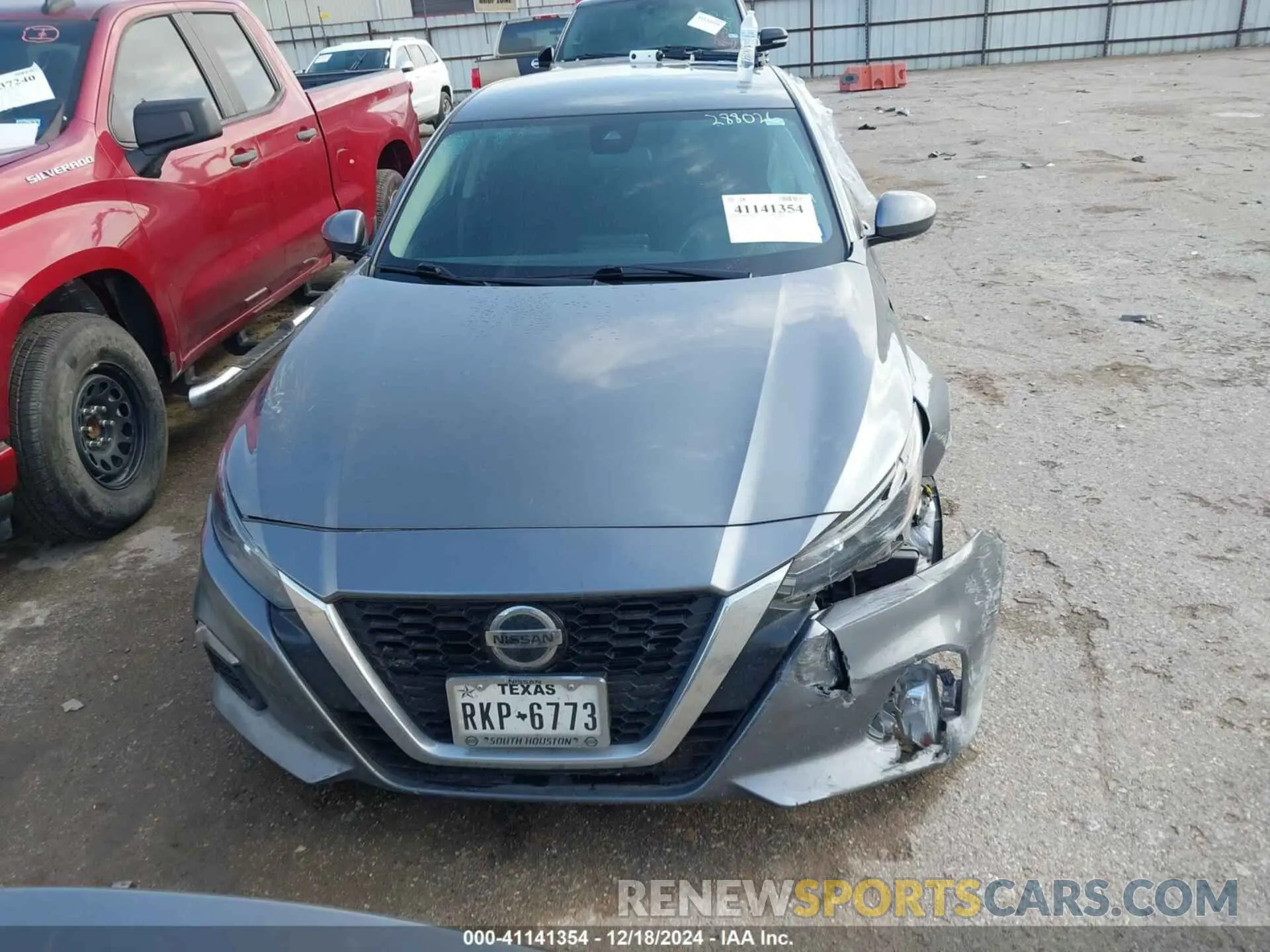 12 Photograph of a damaged car 1N4BL4BV0NN310617 NISSAN ALTIMA 2022
