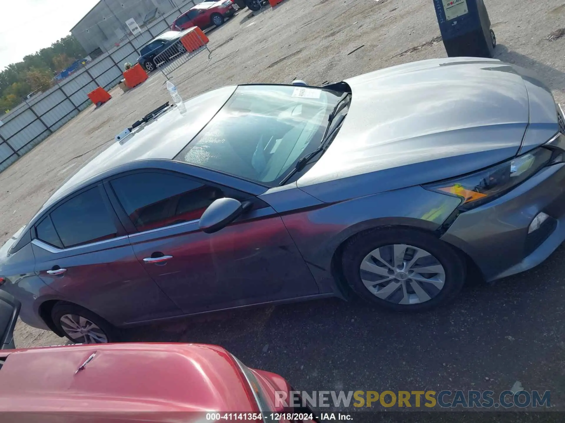 13 Photograph of a damaged car 1N4BL4BV0NN310617 NISSAN ALTIMA 2022