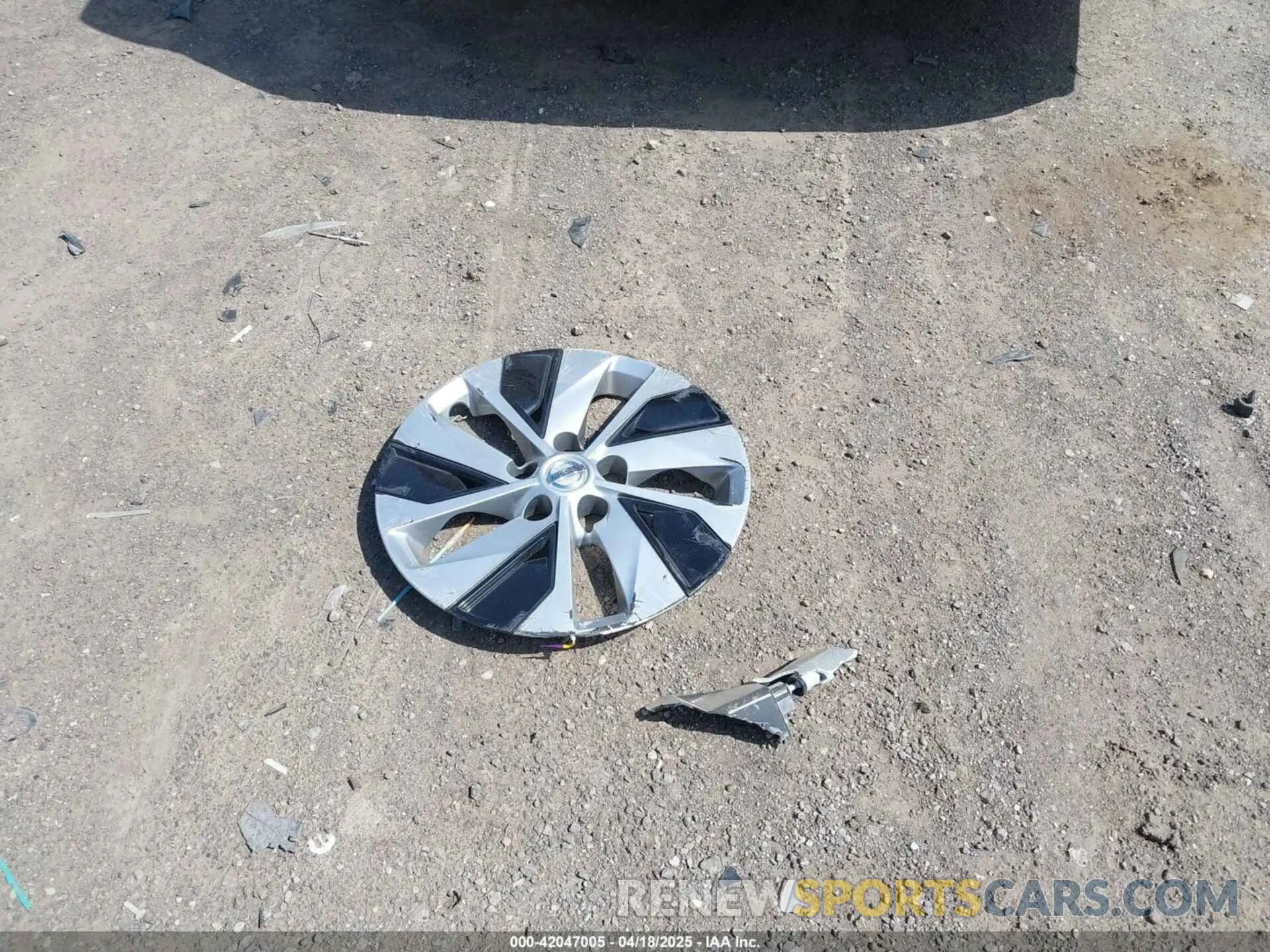 12 Photograph of a damaged car 1N4BL4BV0NN323092 NISSAN ALTIMA 2022