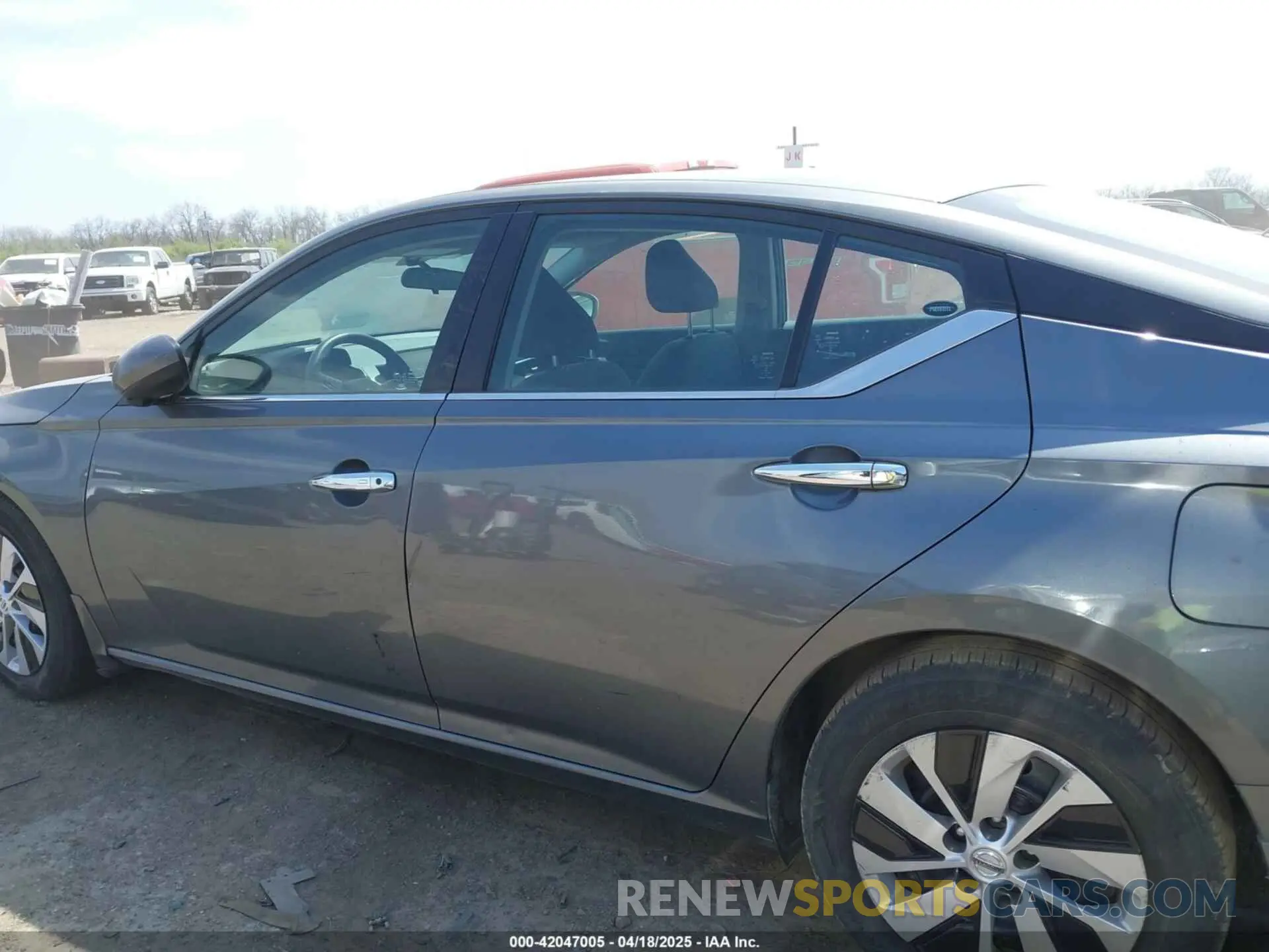 15 Photograph of a damaged car 1N4BL4BV0NN323092 NISSAN ALTIMA 2022