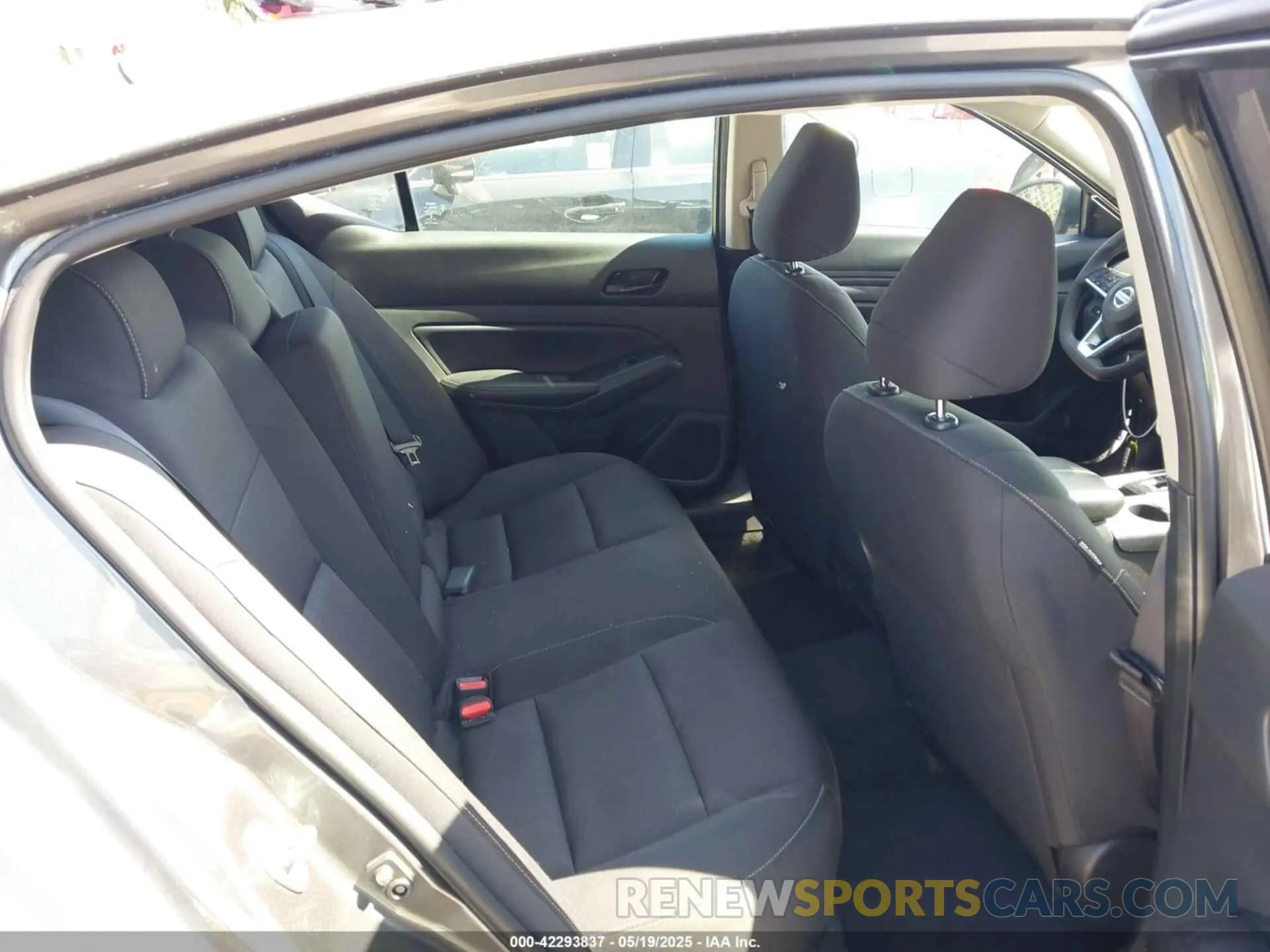 8 Photograph of a damaged car 1N4BL4BV0NN390260 NISSAN ALTIMA 2022