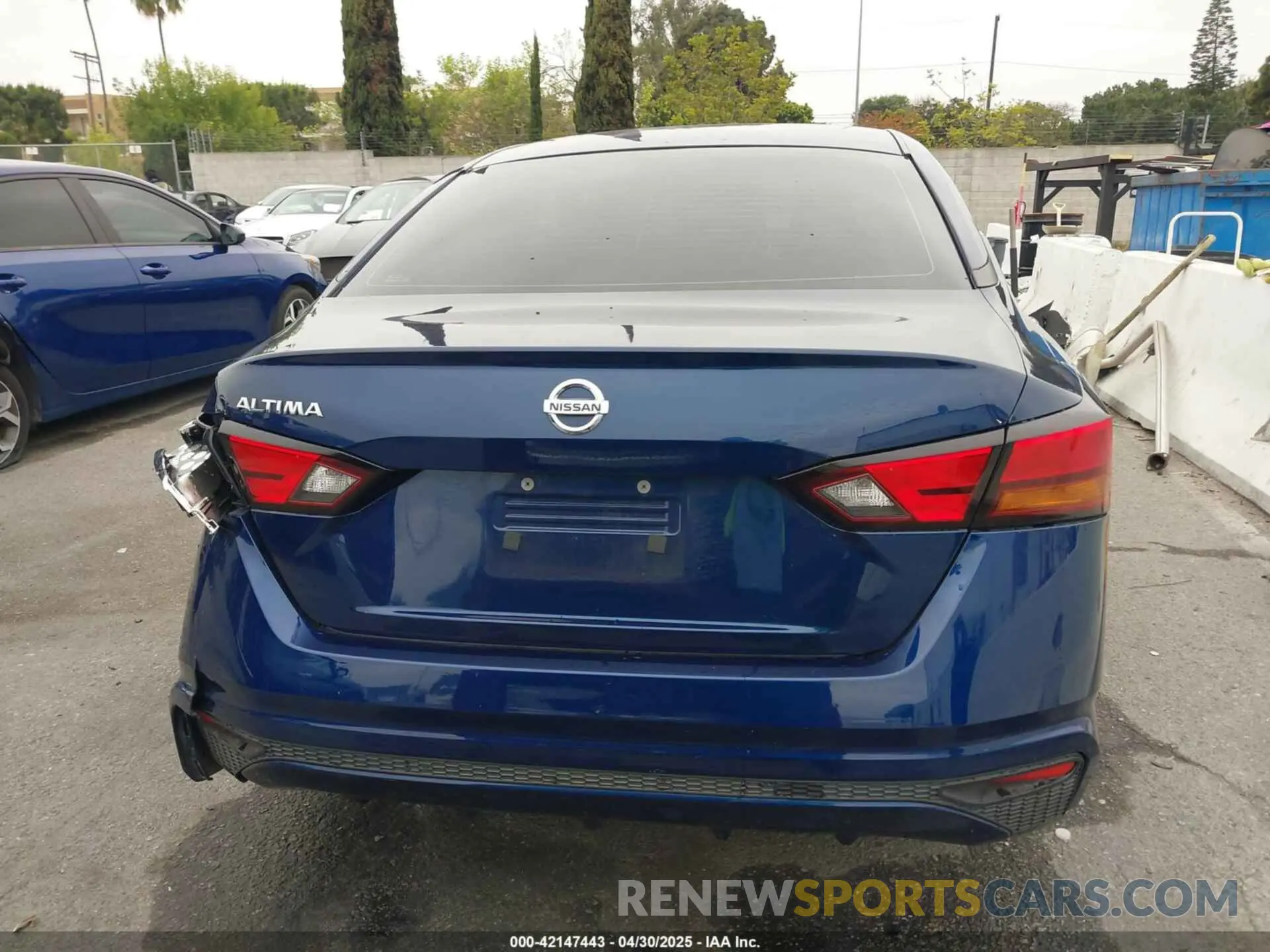 16 Photograph of a damaged car 1N4BL4BV0NN397662 NISSAN ALTIMA 2022