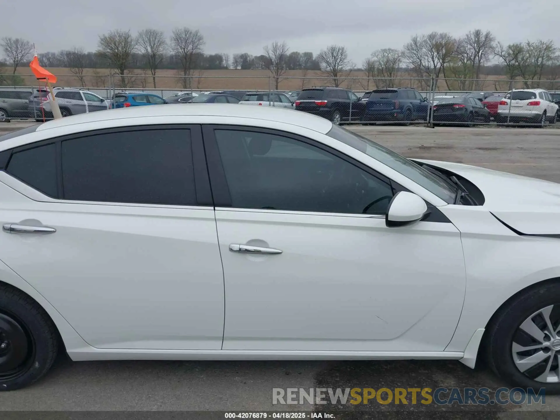 14 Photograph of a damaged car 1N4BL4BV1NN424271 NISSAN ALTIMA 2022
