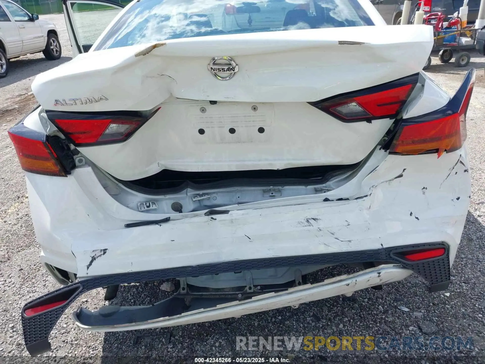 6 Photograph of a damaged car 1N4BL4BV2NN318038 NISSAN ALTIMA 2022