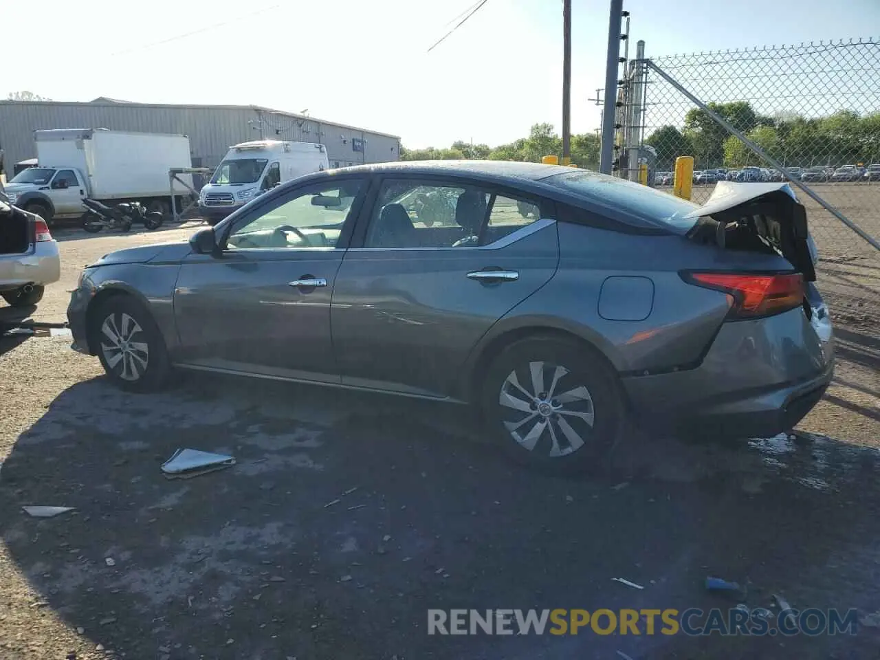 2 Photograph of a damaged car 1N4BL4BV2NN345045 NISSAN ALTIMA 2022